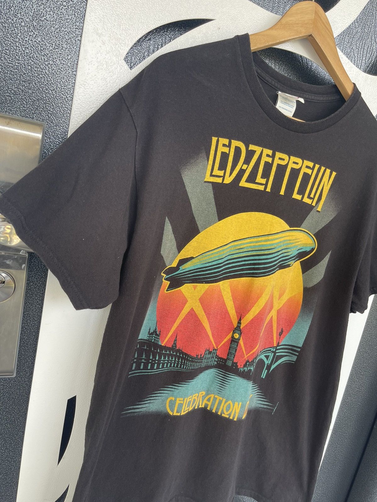 Band Tees × Led Zeppelin LED ZEPPELIN 2012 CELEBRATION DAY T-SHIRT Size US L / EU 52-54 / 3 - 4 Thumbnail