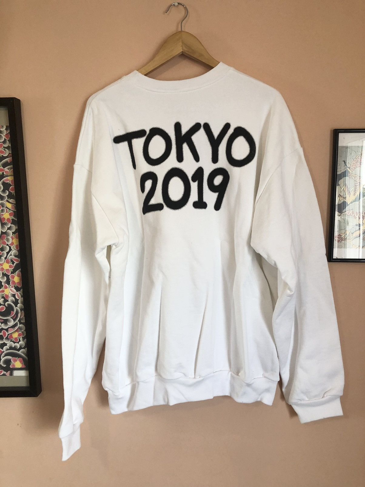 No Vacancy Inn No Vacancy Inn Tokyo 2019 water and wi-fi crewneck Size US XXL / EU 58 / 5 - 1 Thumbnail