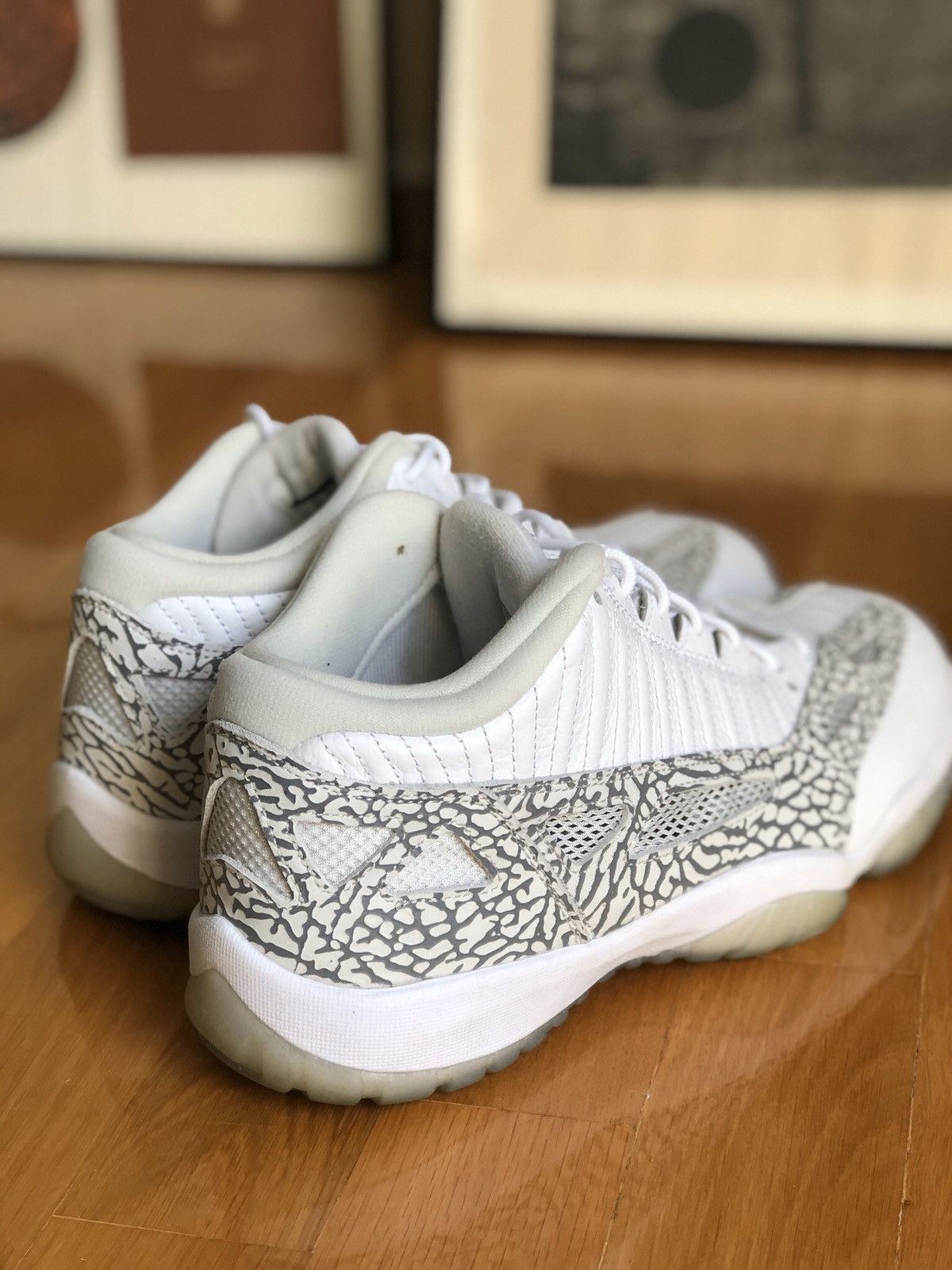 Jordan Brand Air Jordan 11 Retro Low IE 2015 Cobalt OG Size US 10.5 / EU 43-44 - 3 Thumbnail