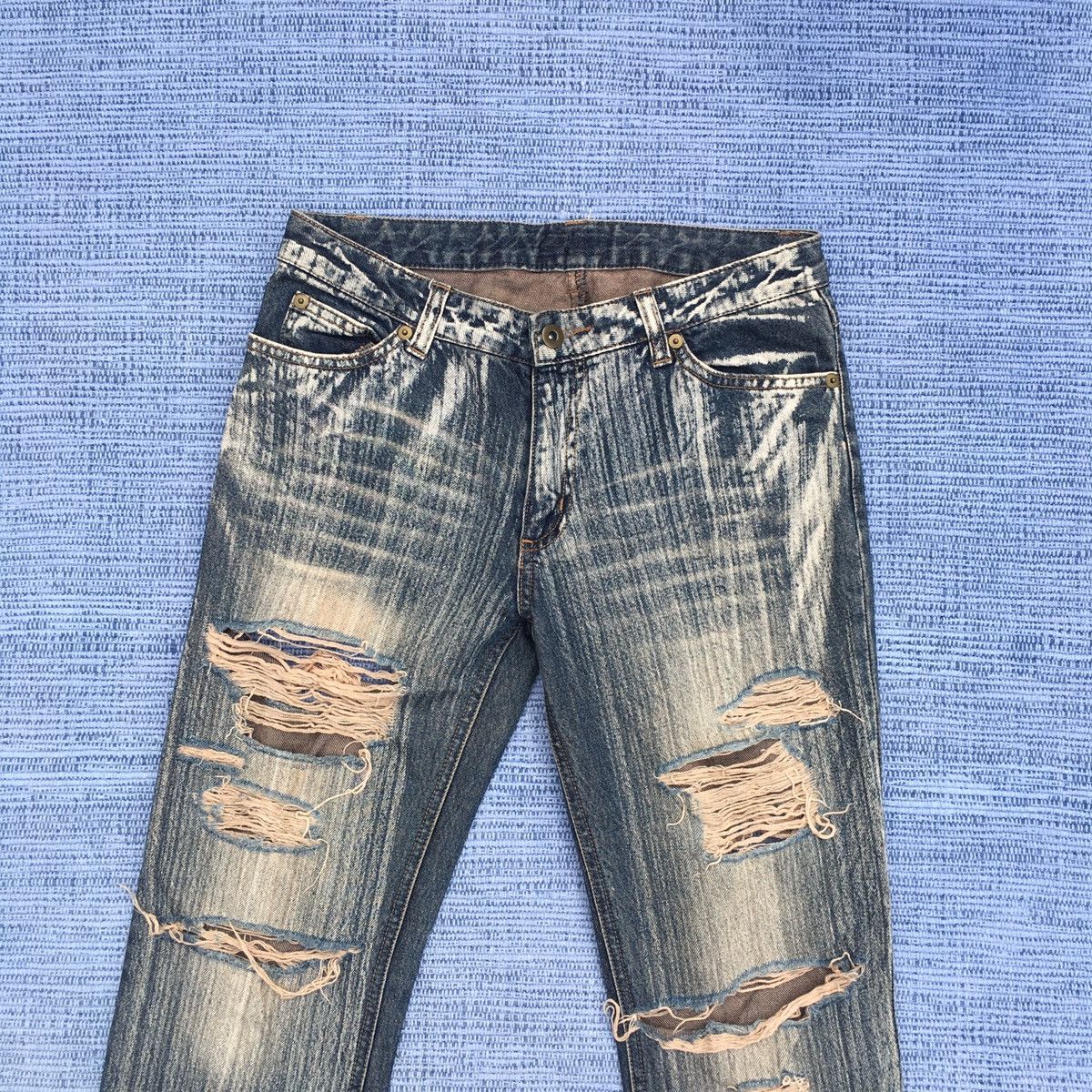 Japanese Brand ripped jeans Size US 30 / EU 46 - 2 Thumbnail