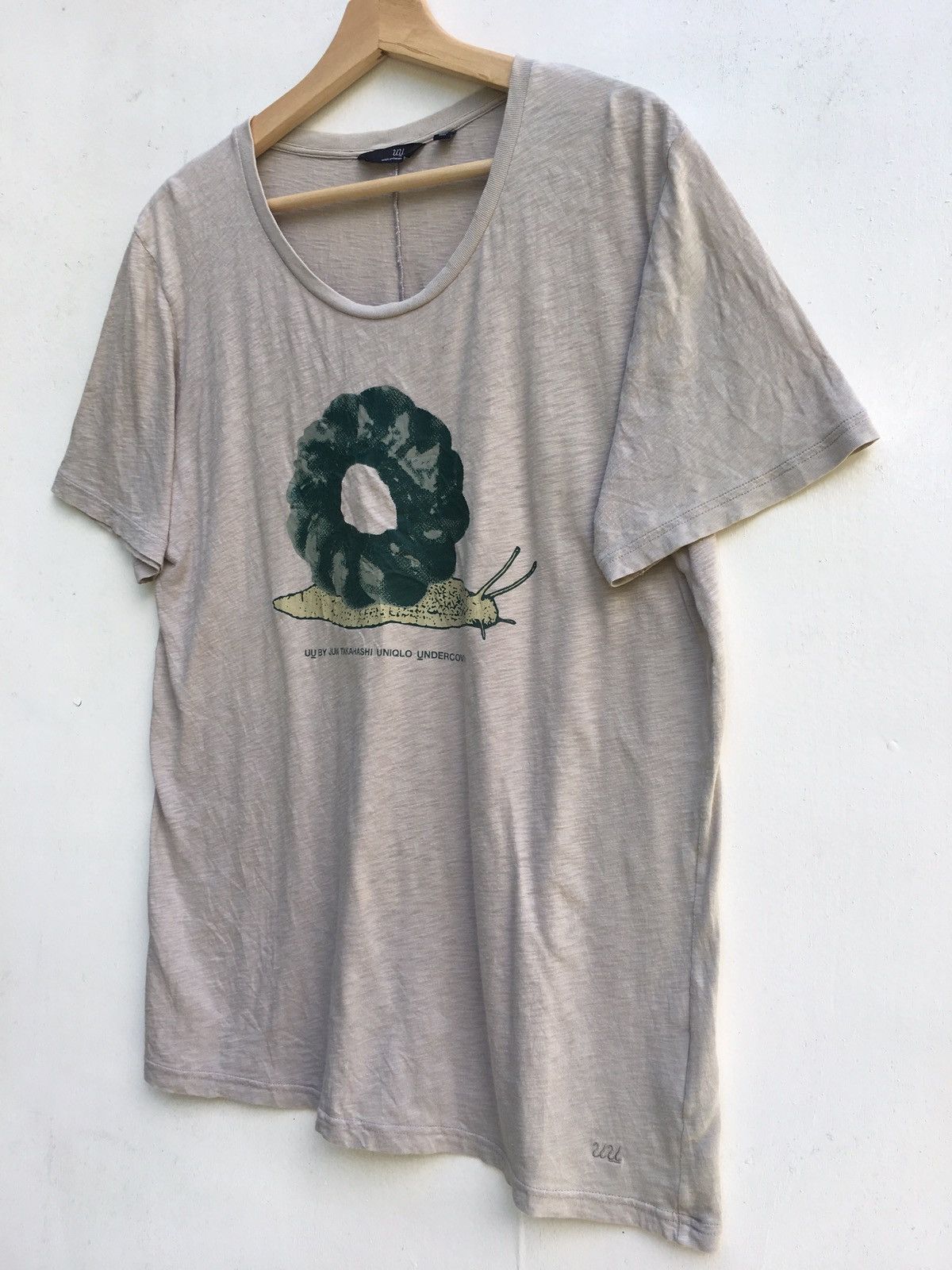 Undercover × Uniqlo Undercover Uniqlo UU Snail Printed Tshirt Size US M / EU 48-50 / 2 - 3 Thumbnail