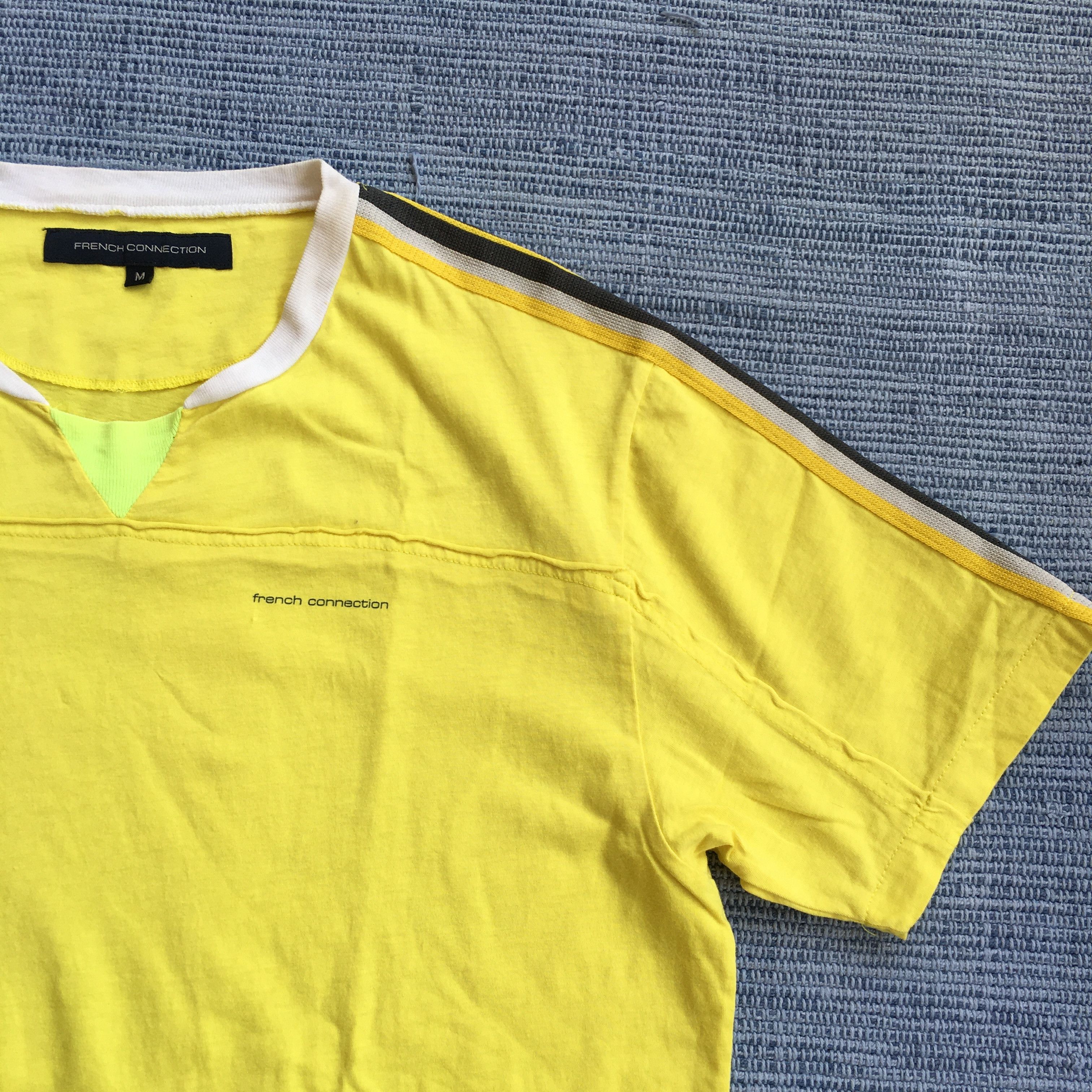 FCUK vintage french connection tee Size US M / EU 48-50 / 2 - 2 Thumbnail