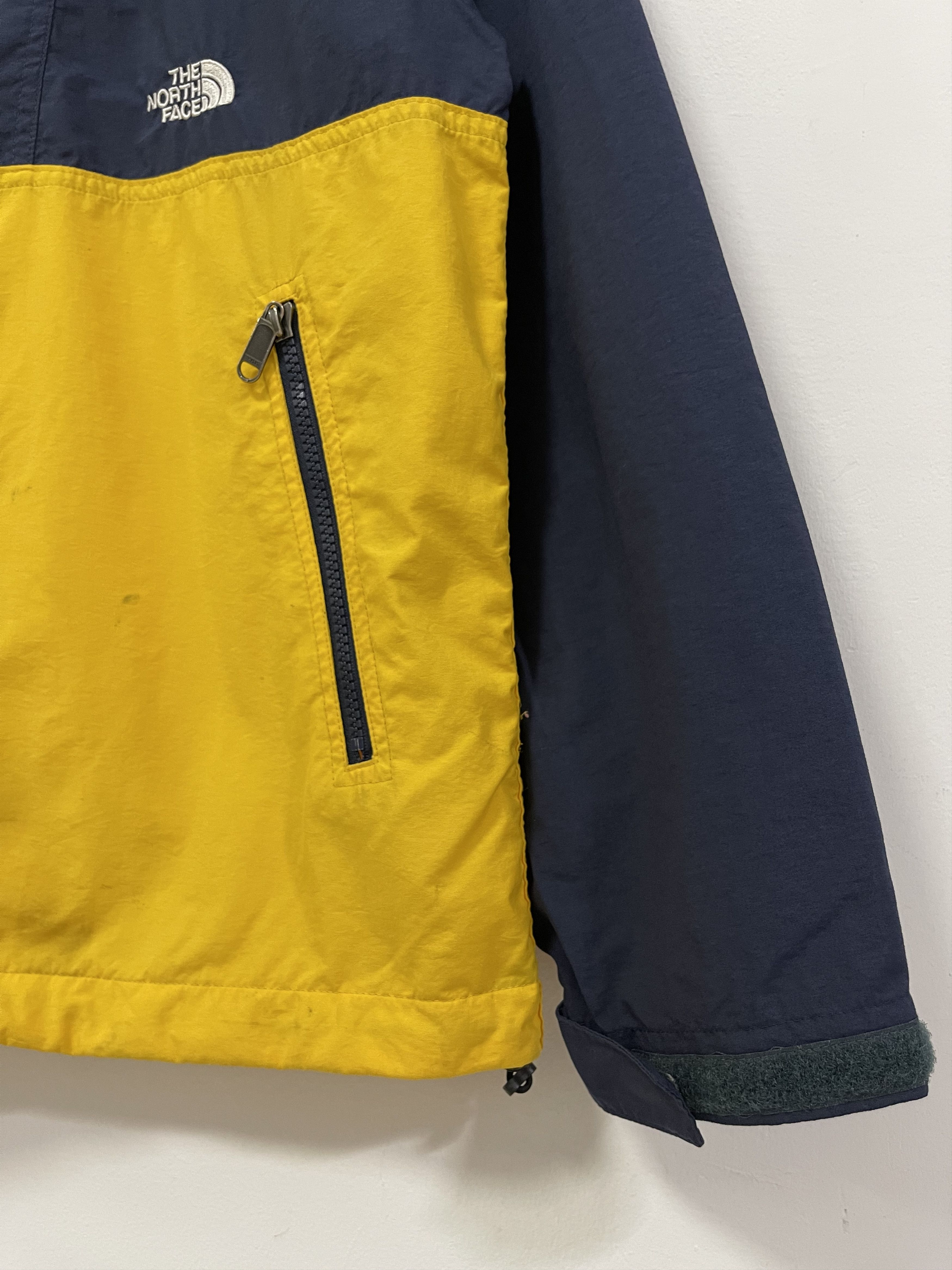 Goldwin × The North Face × Vintage Vintage The North Face Colourblok Windbreaker Jacket Size US M / EU 48-50 / 2 - 2 Thumbnail