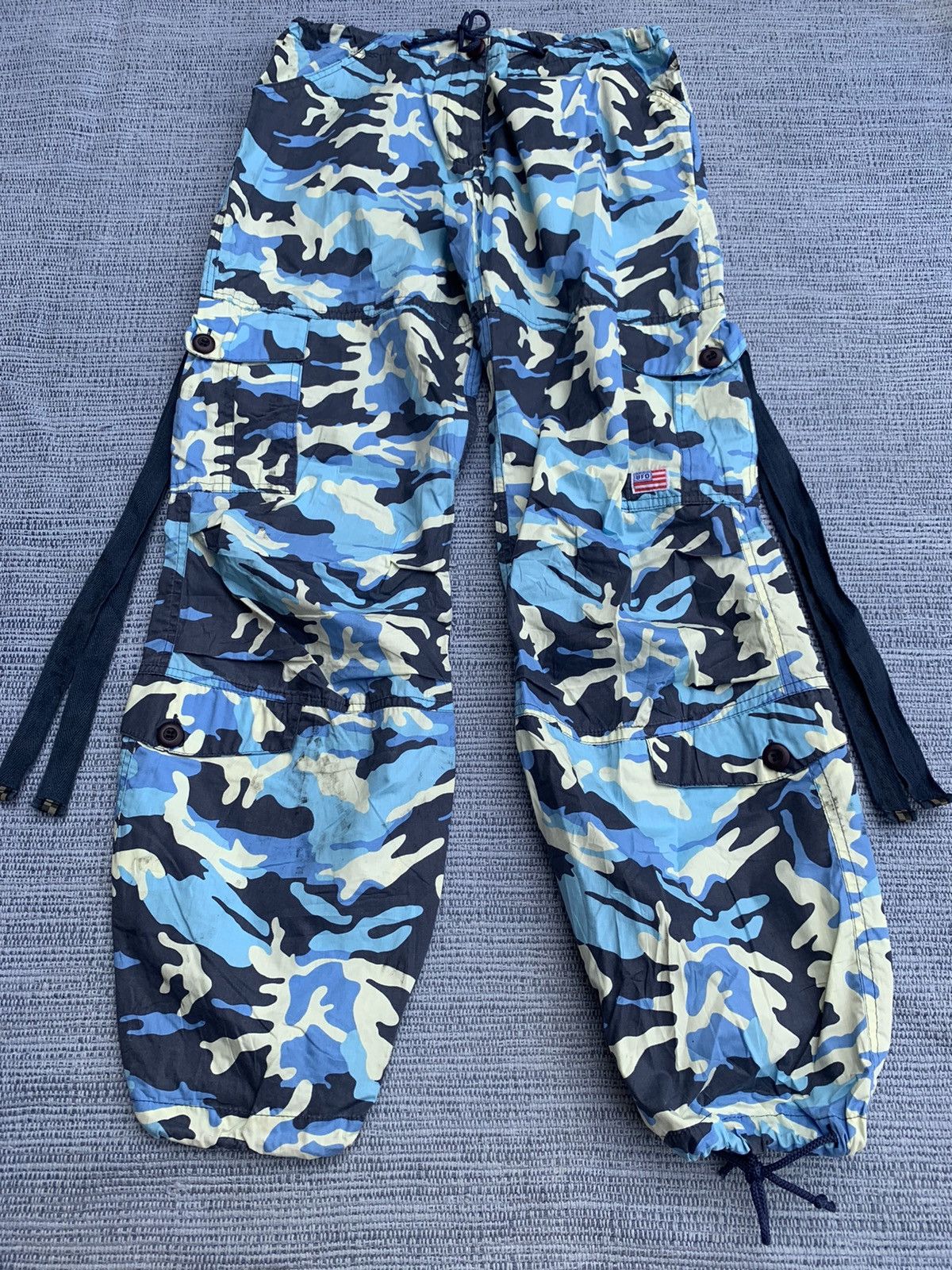 Vintage UFO outlets pants