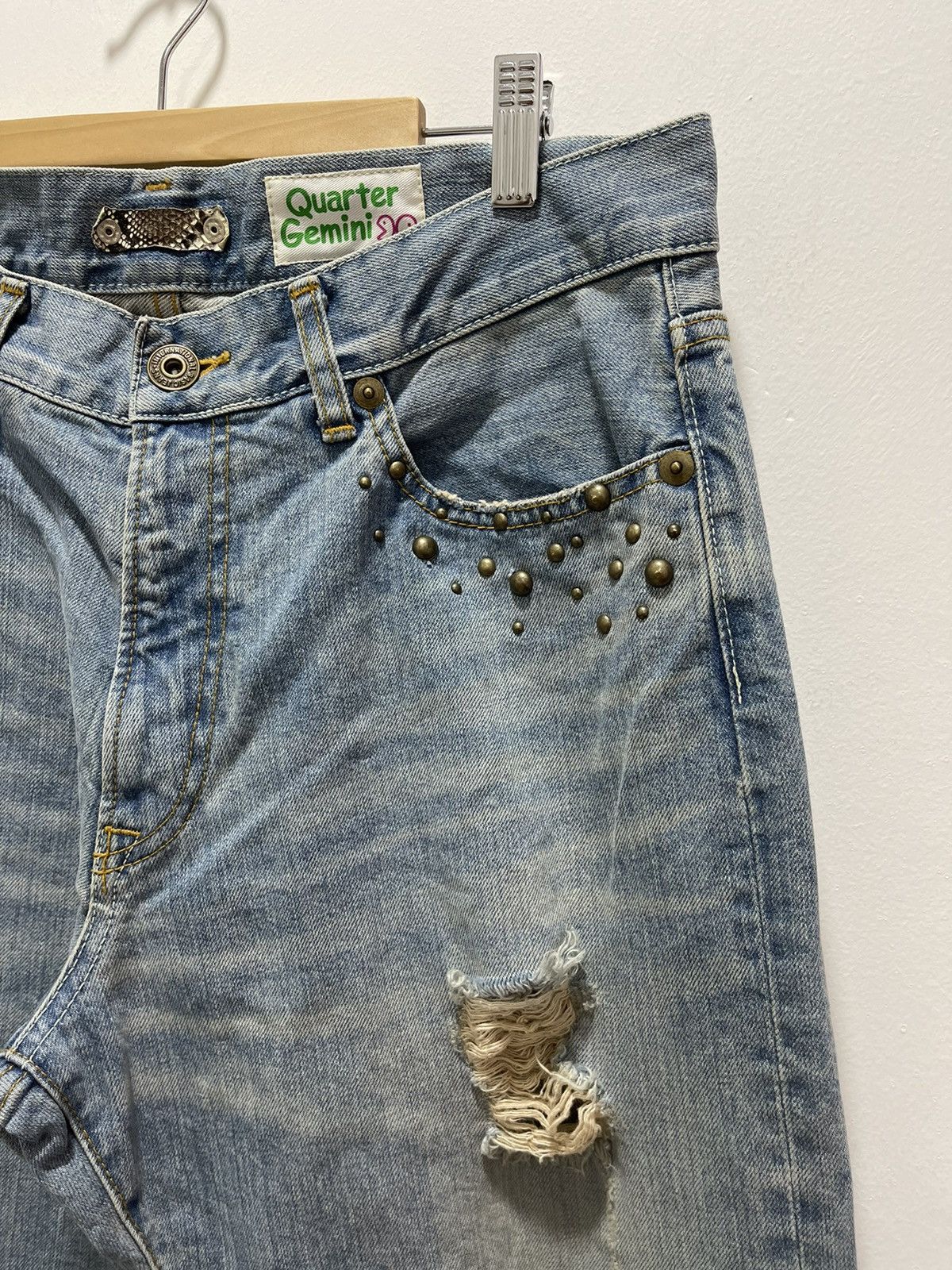 Japanese Brand × Vintage JAPANESE BRAND QUARTER GEMINI RIPPED DISTRESSED DENIM JEANS Size US 32 / EU 48 - 2 Thumbnail