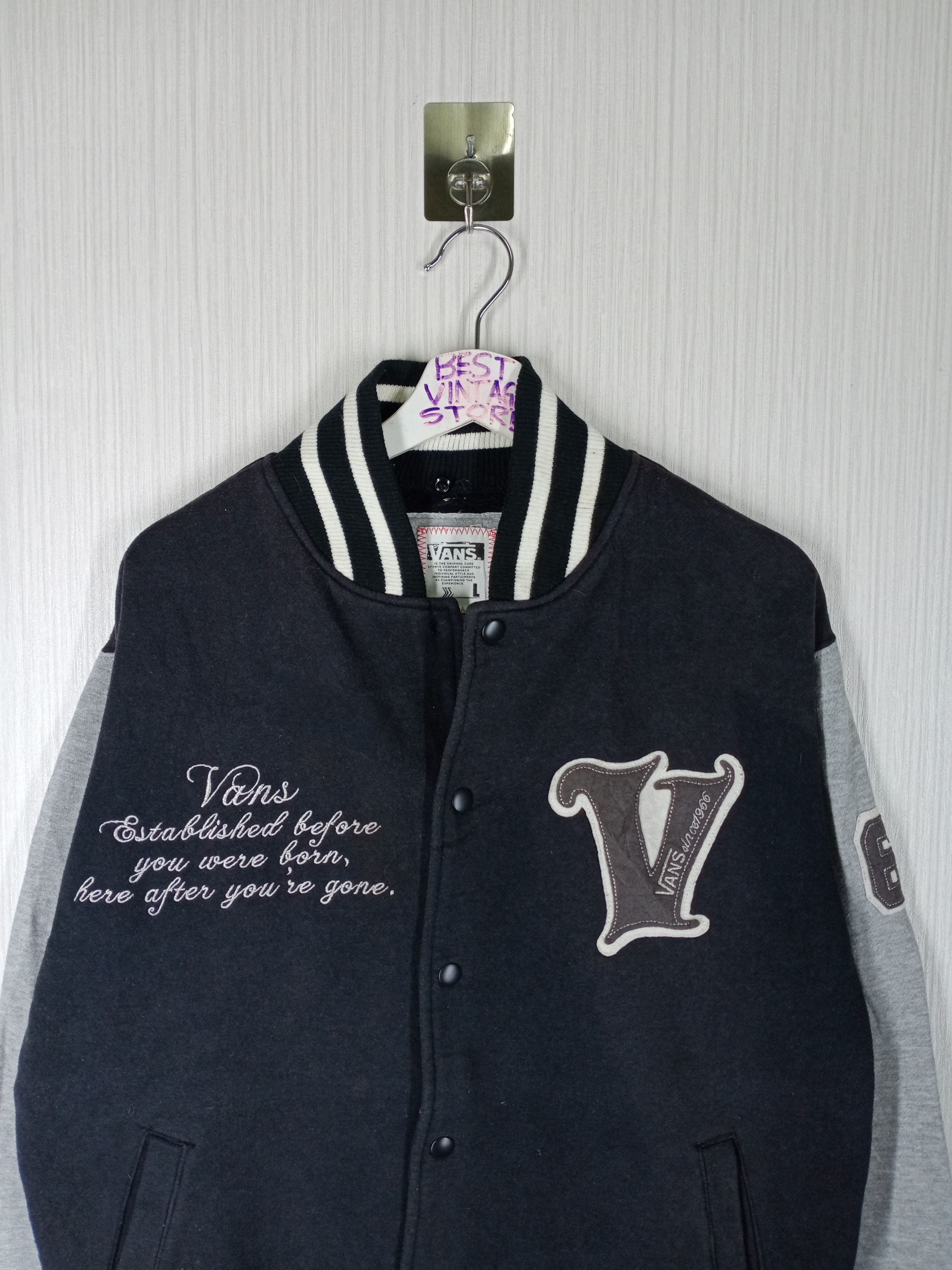 Vans Vintage Vans Varsity Jacket Embroidered Logo Sweater Size US L / EU 52-54 / 3 - 3 Thumbnail