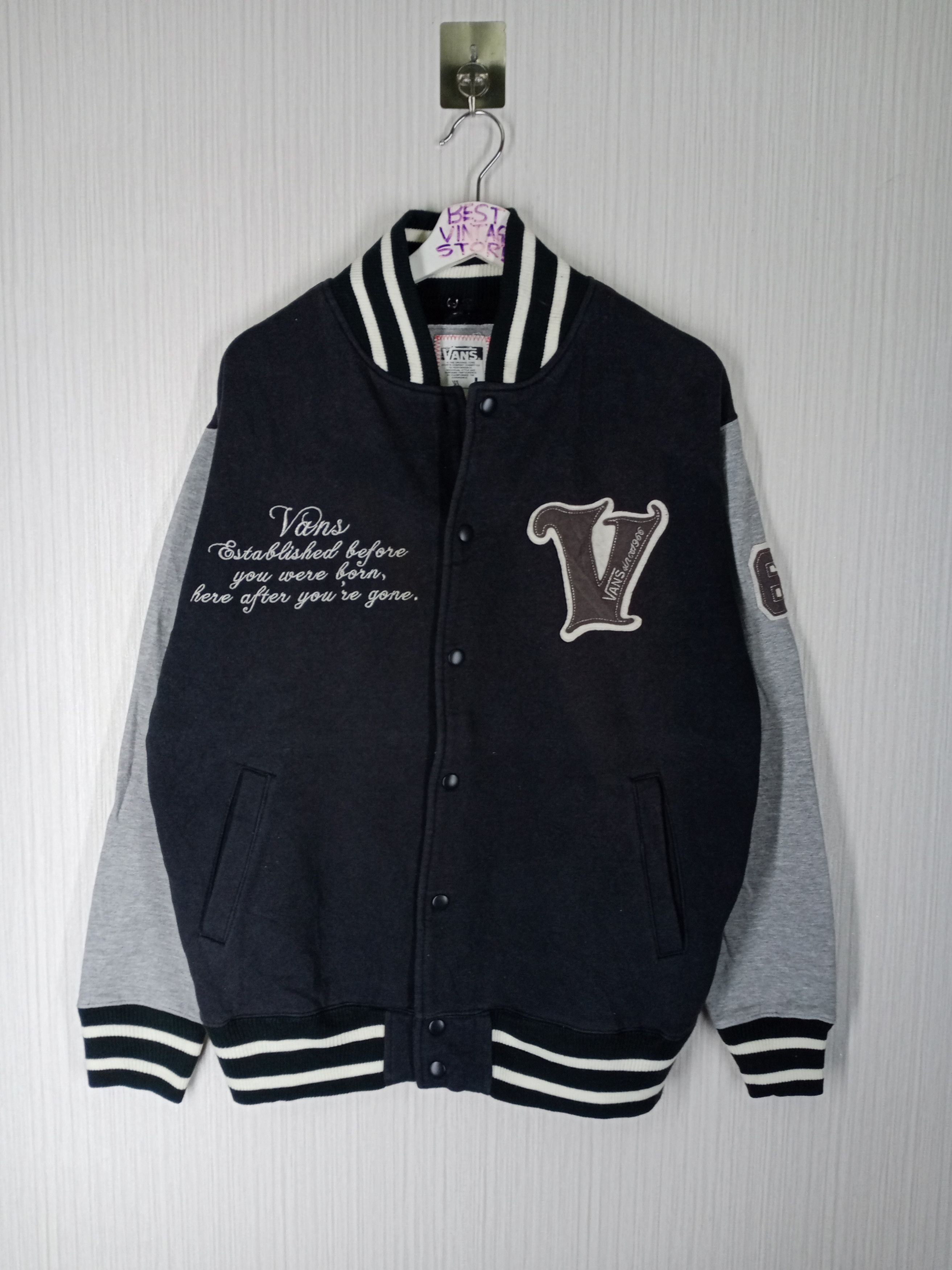 Vans Vintage Vans Varsity Jacket Embroidered Logo Sweater Size US L / EU 52-54 / 3 - 1 Thumbnail