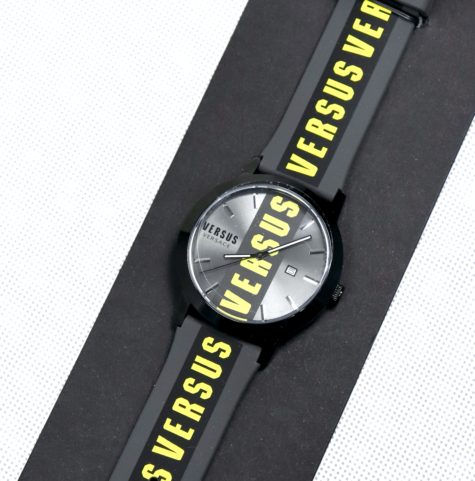 Versace Brand New Rubber Clock Face Watches Size ONE SIZE - 3 Thumbnail