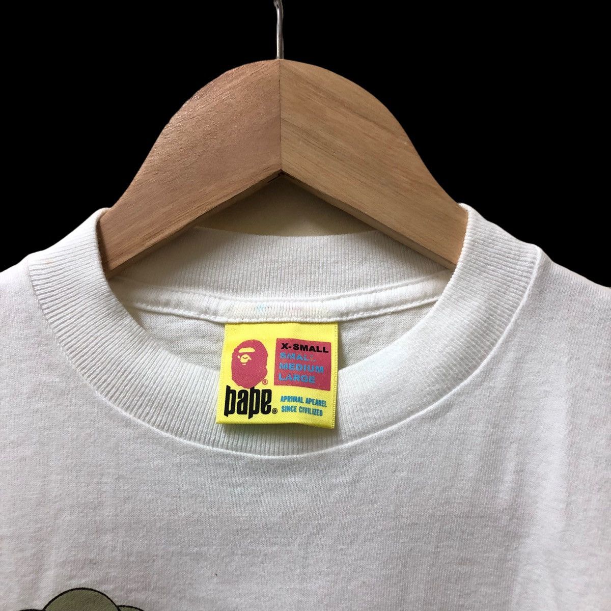 Bape × Kaws BAPE X KAWS AIRPLANE BIG LOGO T-SHIRT Size US XS / EU 42 / 0 - 3 Thumbnail