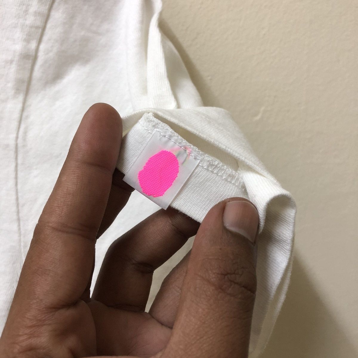Bape × Kaws BAPE X KAWS AIRPLANE BIG LOGO T-SHIRT Size US XS / EU 42 / 0 - 7 Thumbnail