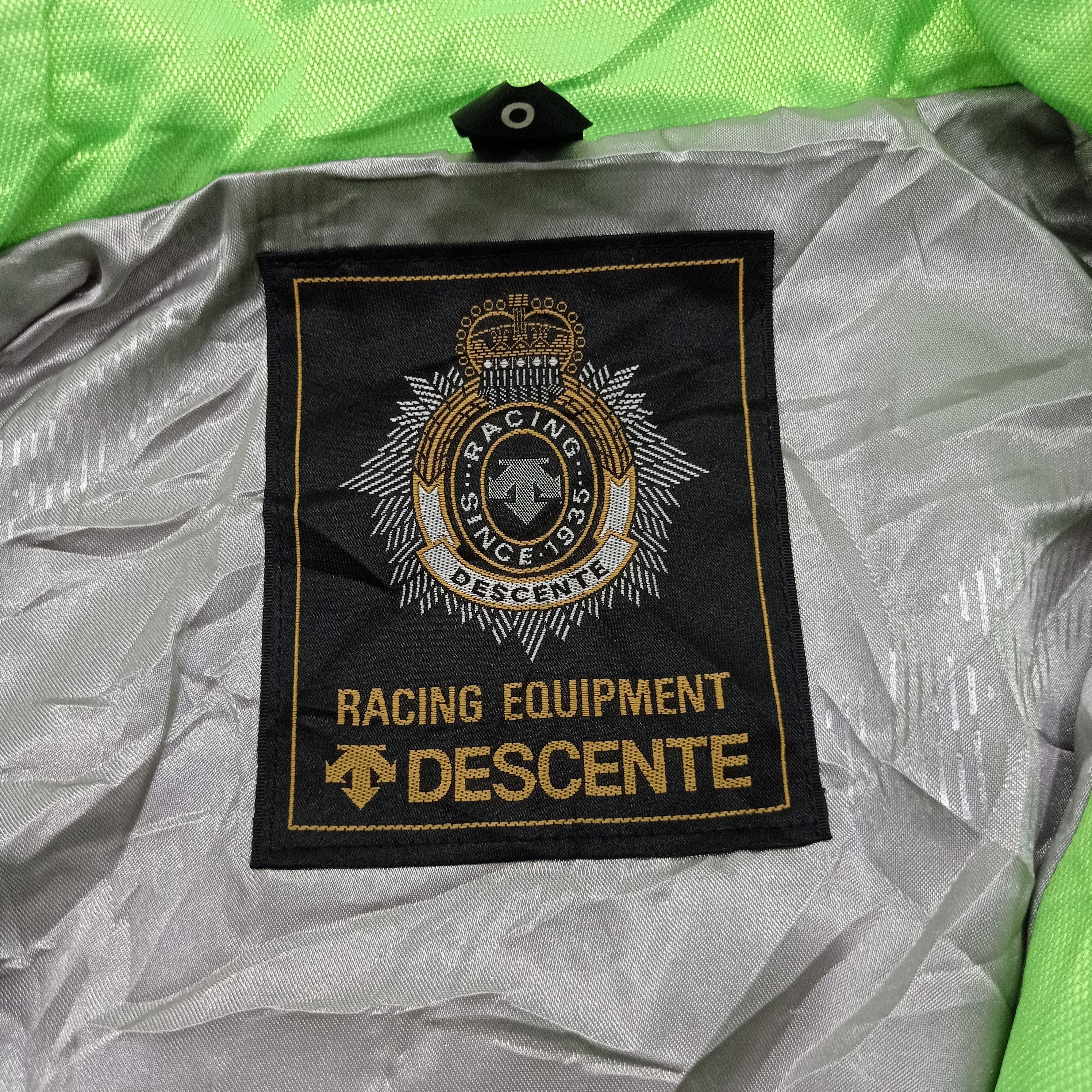 Descente Descente Racing Equipment Ski Jacket Size US L / EU 52-54 / 3 - 16 Thumbnail