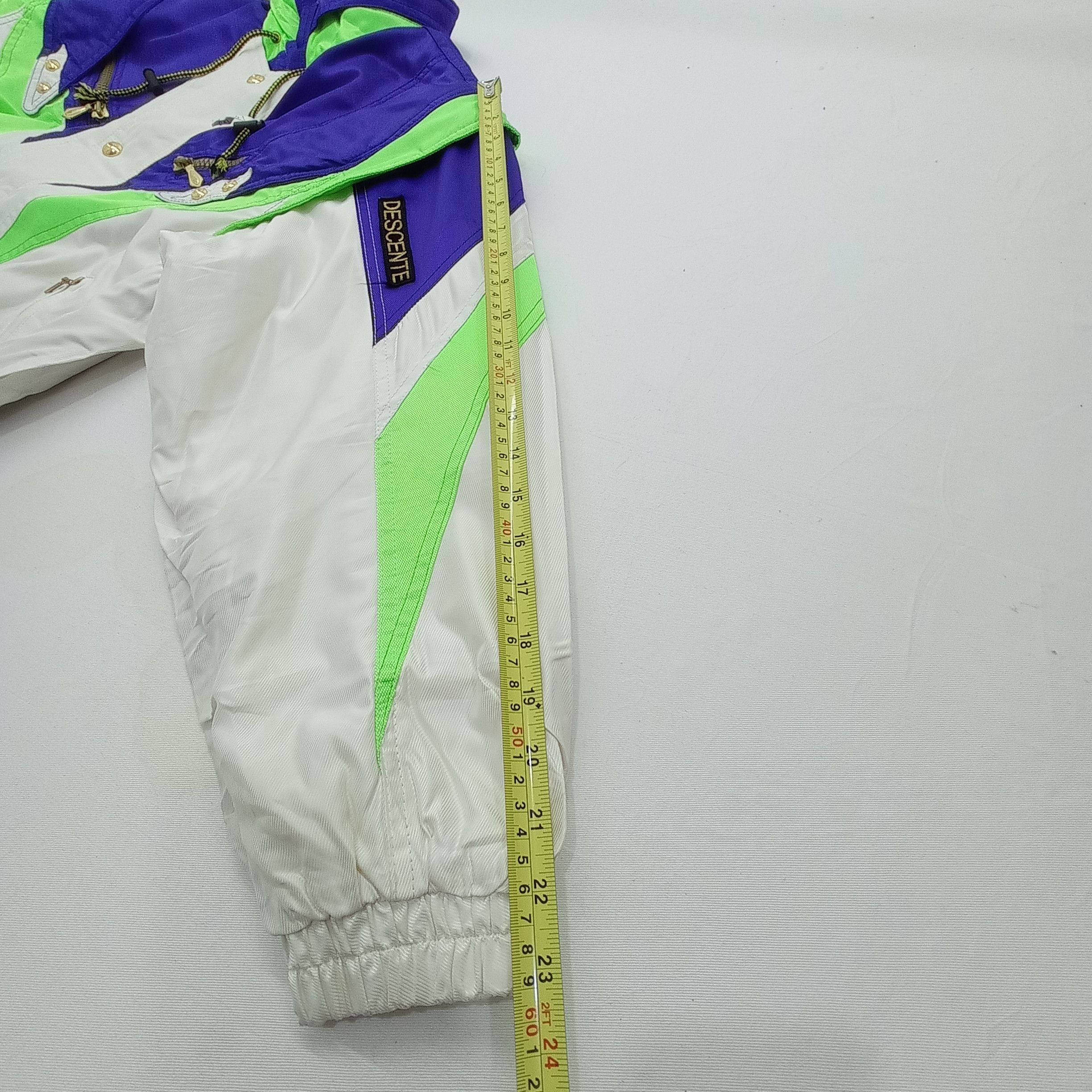 Descente Descente Racing Equipment Ski Jacket Size US L / EU 52-54 / 3 - 5 Thumbnail