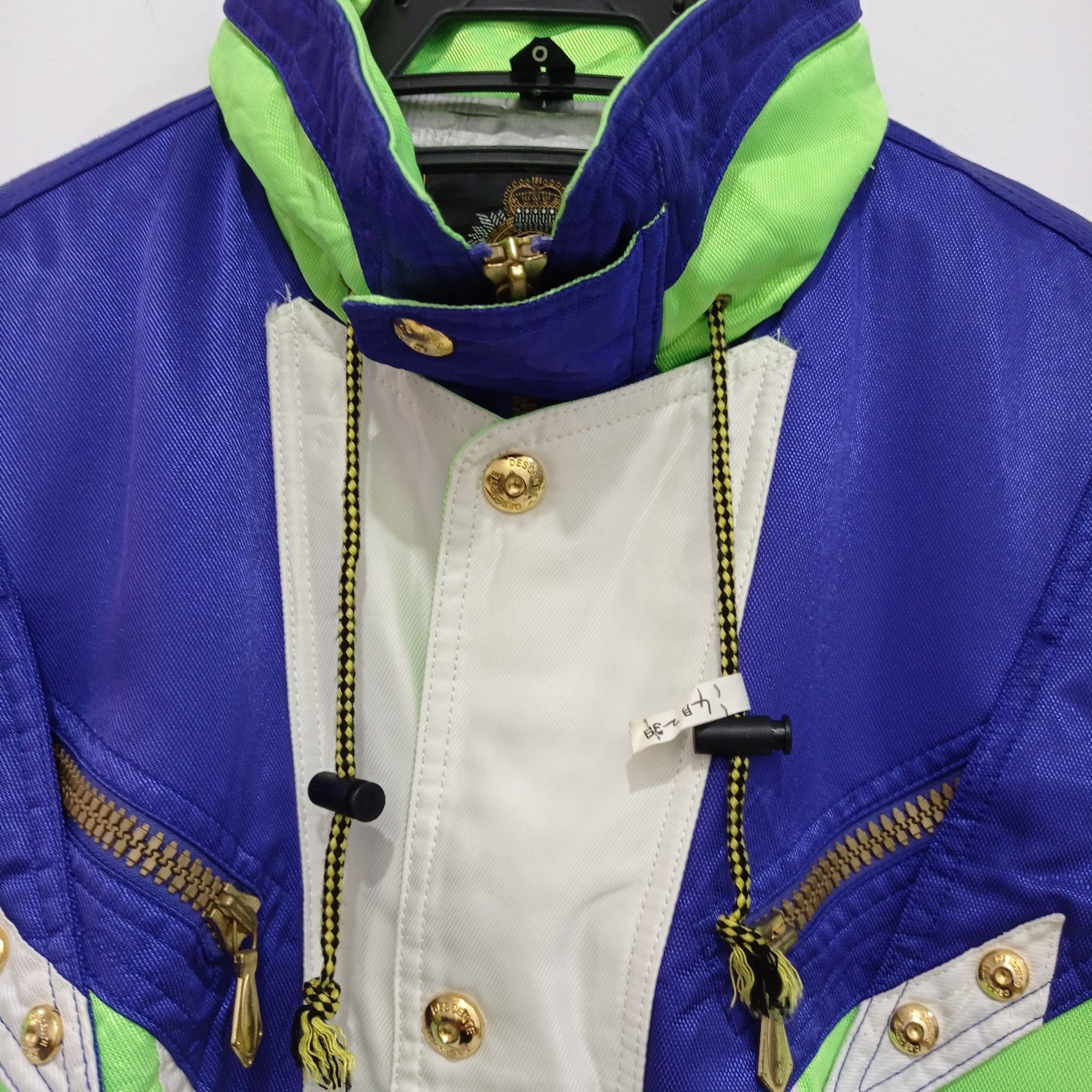 Descente Descente Racing Equipment Ski Jacket Size US L / EU 52-54 / 3 - 23 Thumbnail