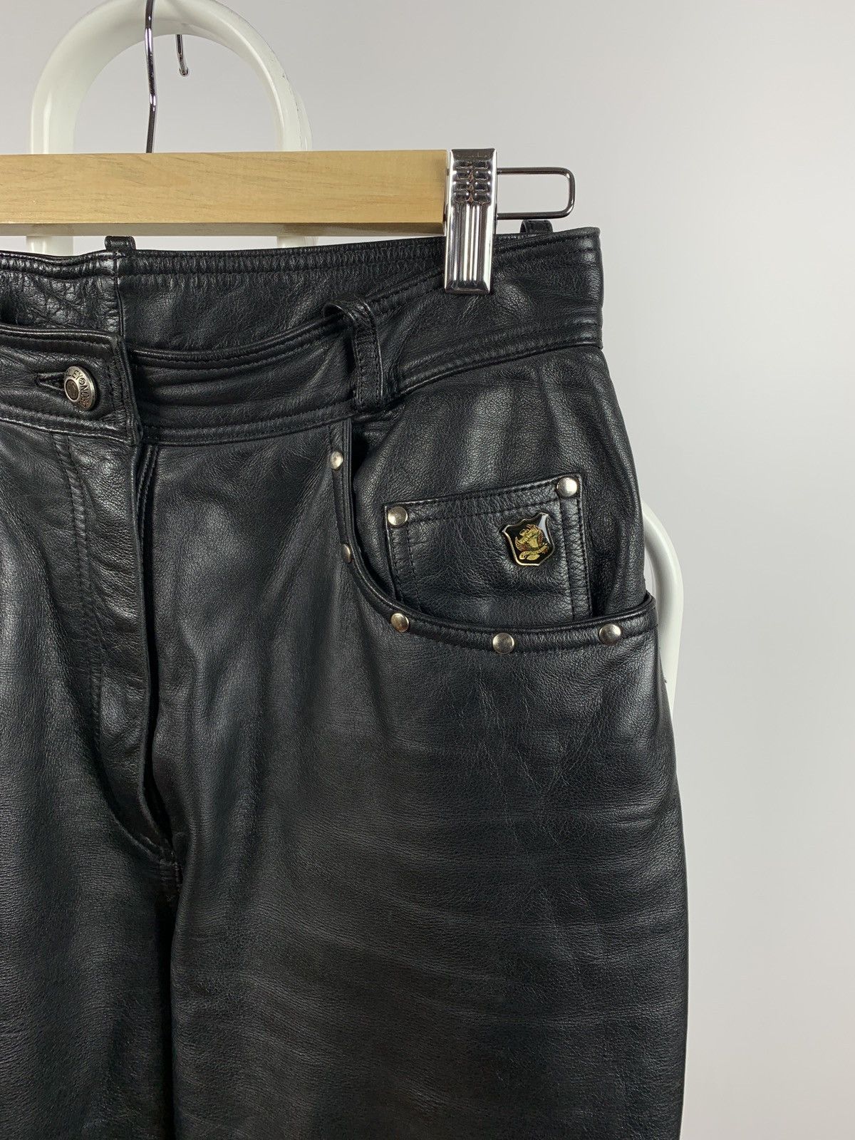 Genuine Leather Women’s Vintage Harley Davidson Leather Pants Size 30" / US 8 / IT 44 - 4 Thumbnail