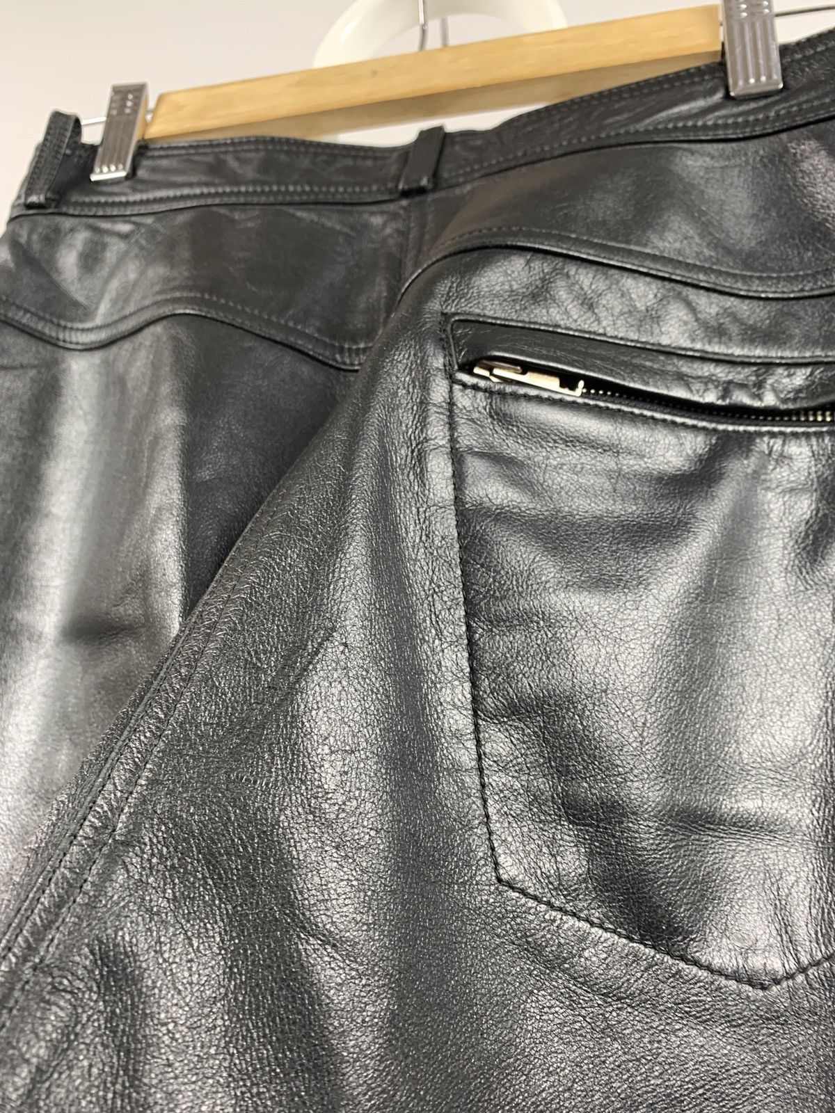 Genuine Leather Women’s Vintage Harley Davidson Leather Pants Size 30" / US 8 / IT 44 - 19 Thumbnail