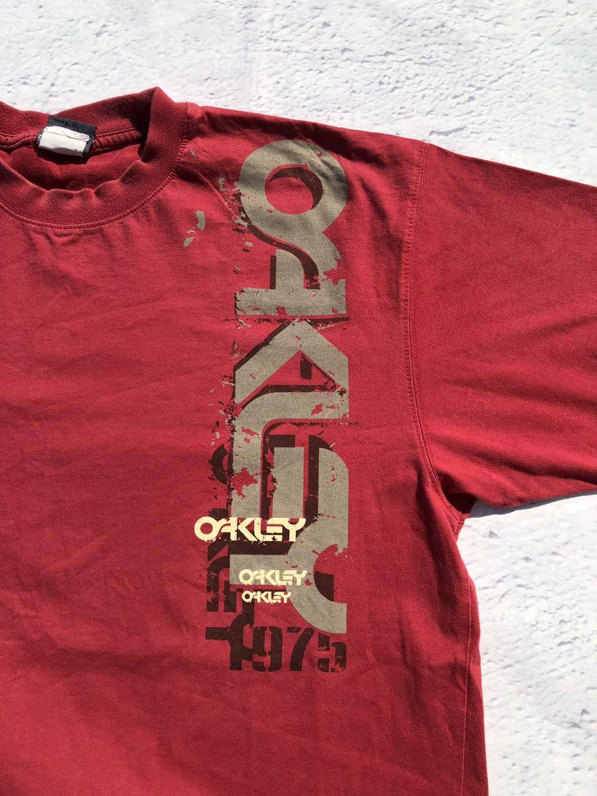 Oakley Vintage 90s Oakley Red Tee (Surf Style Surfing Skateboards) Size US XL / EU 56 / 4 - 3 Thumbnail