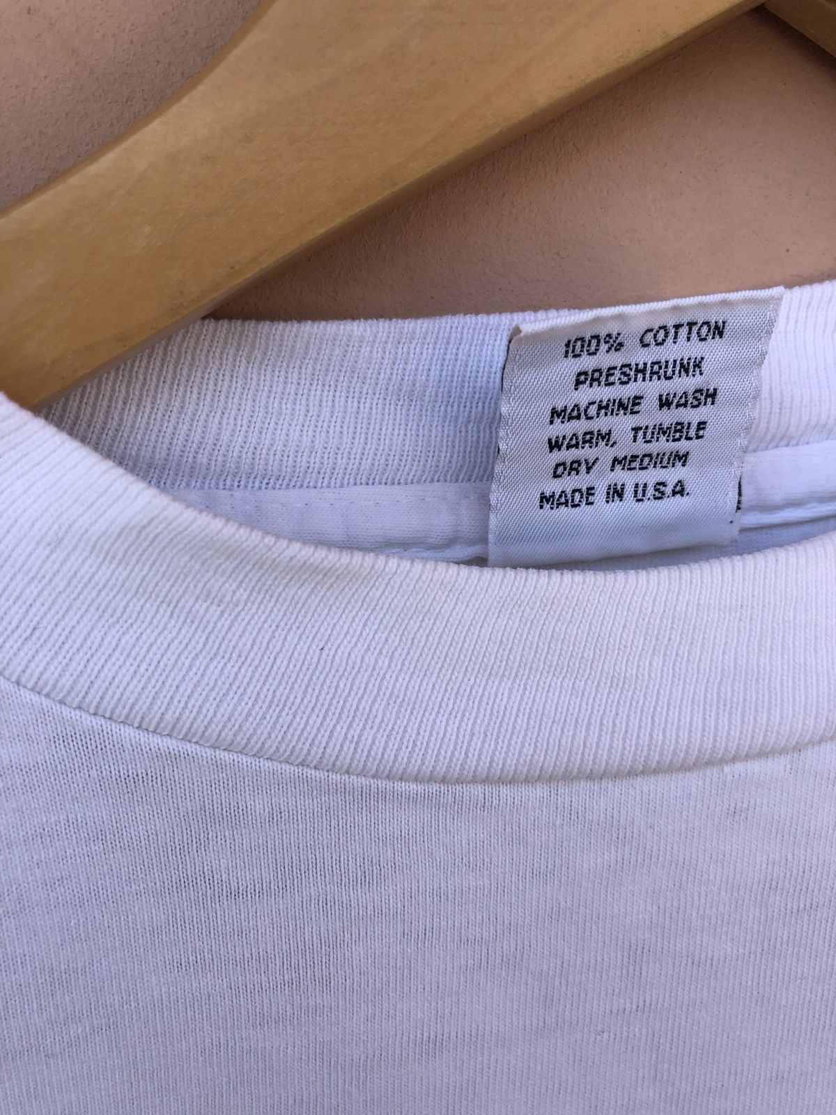 Vintage Vintage 90s NYC New York Gravity Graphics Jef Sharp Tee Size US L / EU 52-54 / 3 - 14 Thumbnail