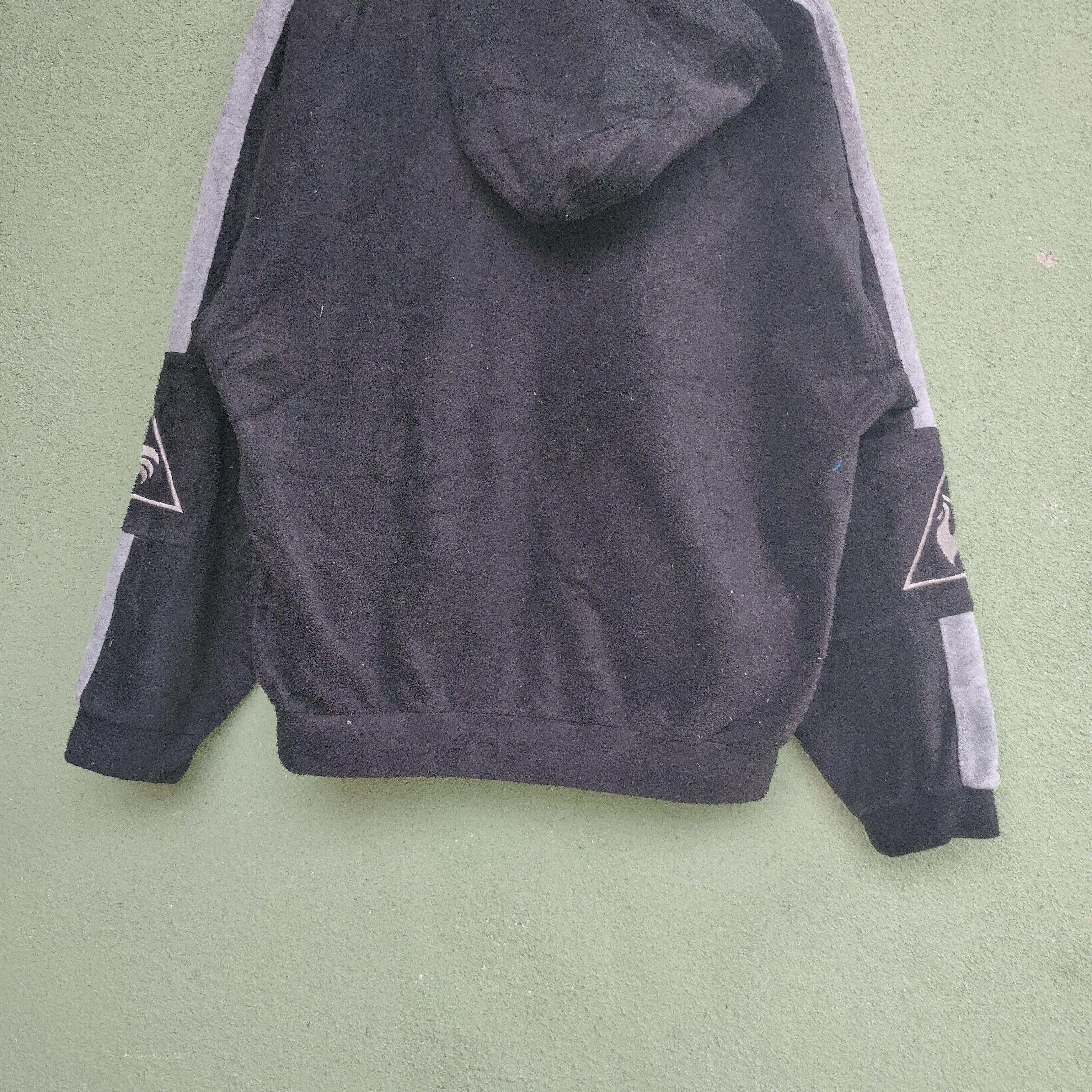 Le Coq Sportif Vintage Le Coq Sportif Embroidery Small Logo Fleece Sweater Size US L / EU 52-54 / 3 - 9 Thumbnail