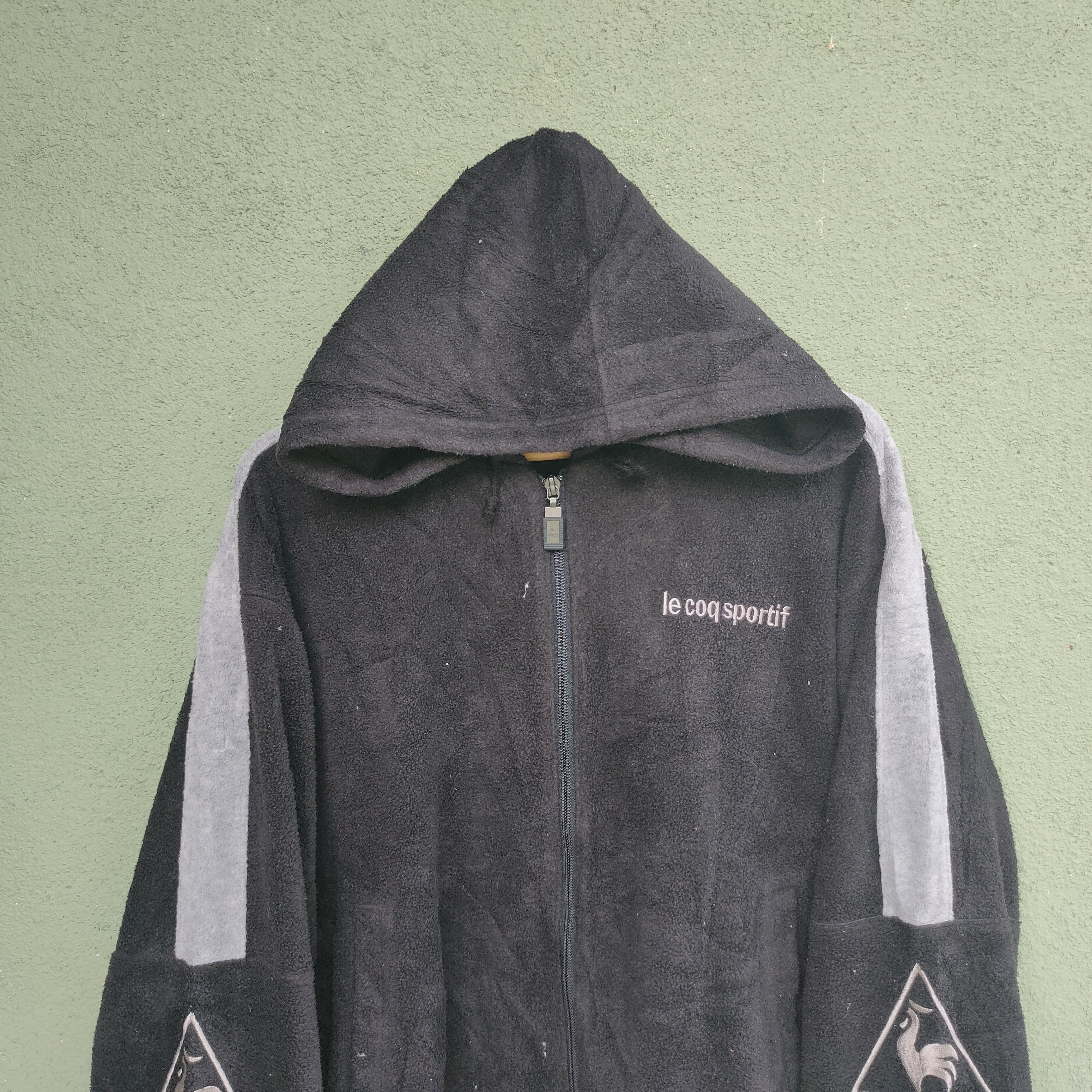Le Coq Sportif Vintage Le Coq Sportif Embroidery Small Logo Fleece Sweater Size US L / EU 52-54 / 3 - 3 Thumbnail