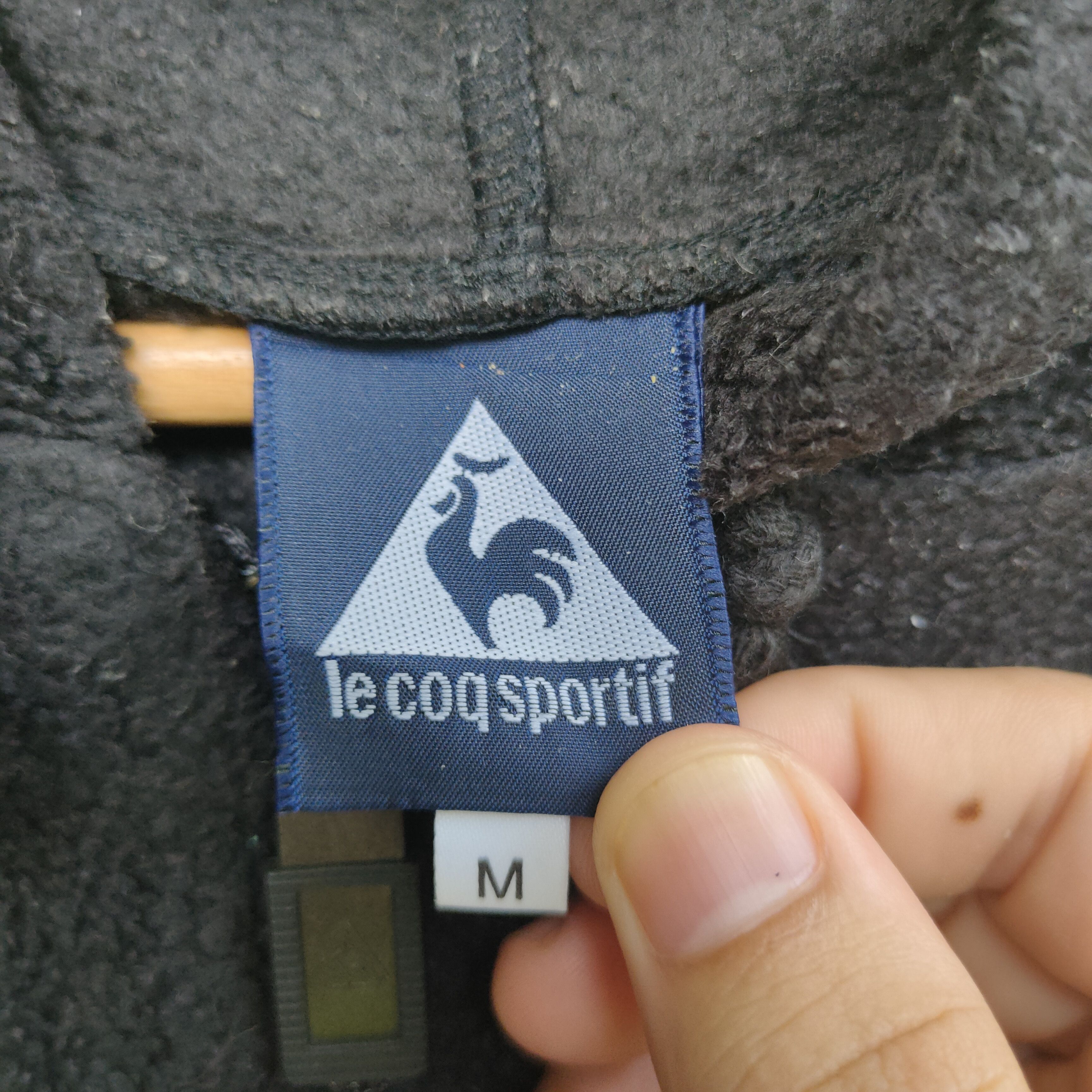 Le Coq Sportif Vintage Le Coq Sportif Embroidery Small Logo Fleece Sweater Size US L / EU 52-54 / 3 - 8 Thumbnail