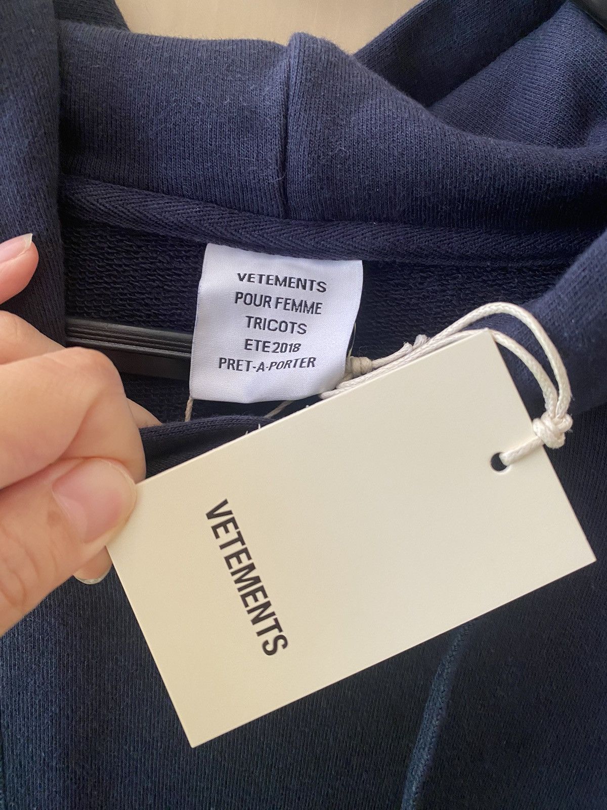 VTMNTS 🔥Demna🔥Vetements ss18 multi-way sweater Size US M / EU 48-50 / 2 - 13 Thumbnail