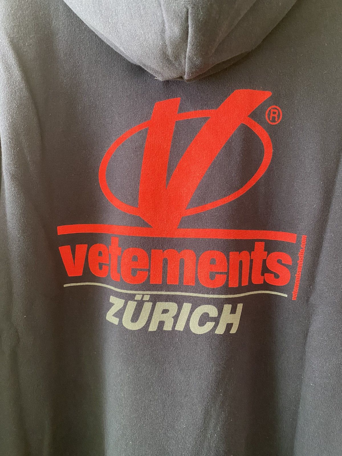 VTMNTS 🔥Demna🔥Vetements ss18 multi-way sweater Size US M / EU 48-50 / 2 - 7 Thumbnail