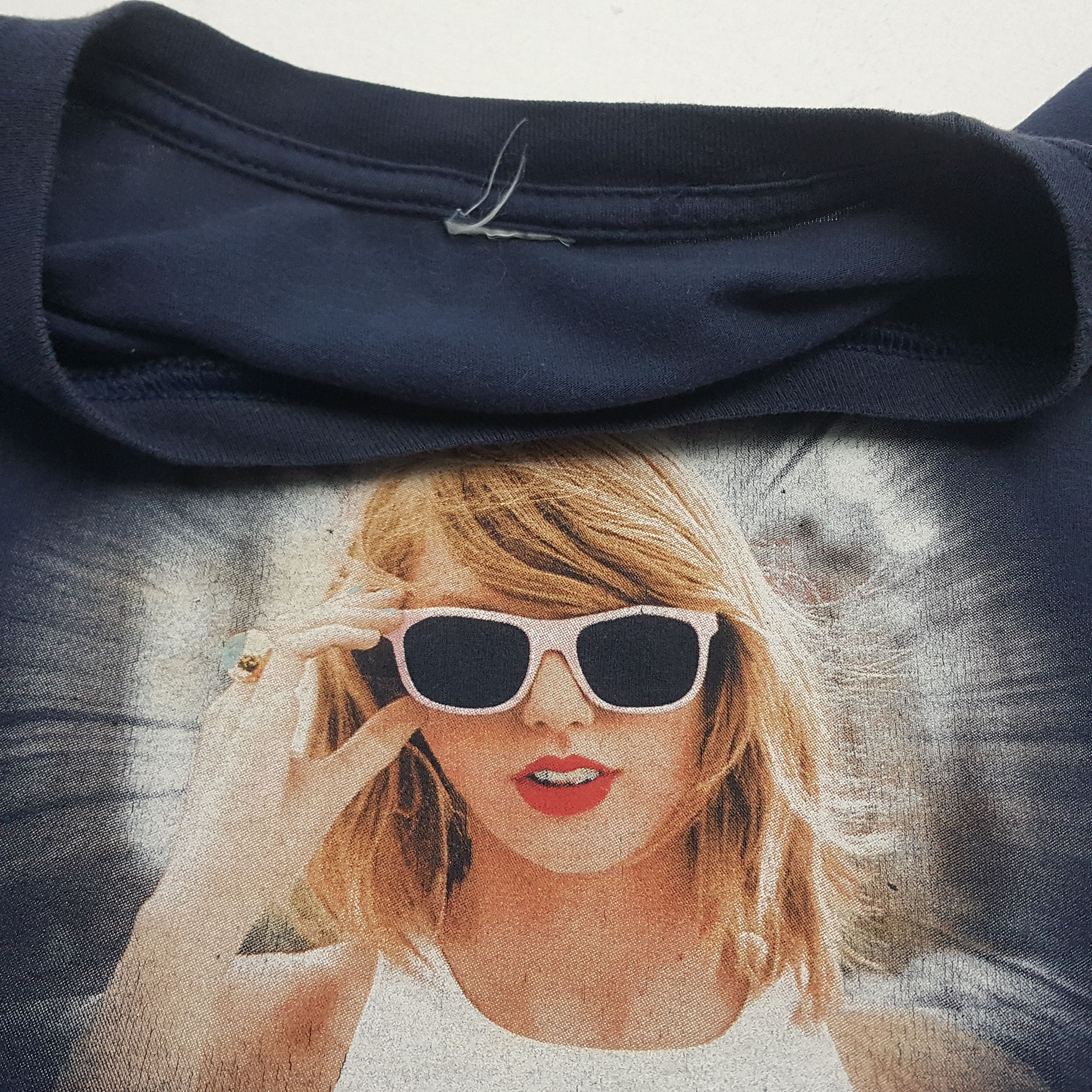 Band Tees × Vintage Vintage TAYLOR SWIFT American Singer Songwriter Tour Tees Size US XL / EU 56 / 4 - 5 Thumbnail