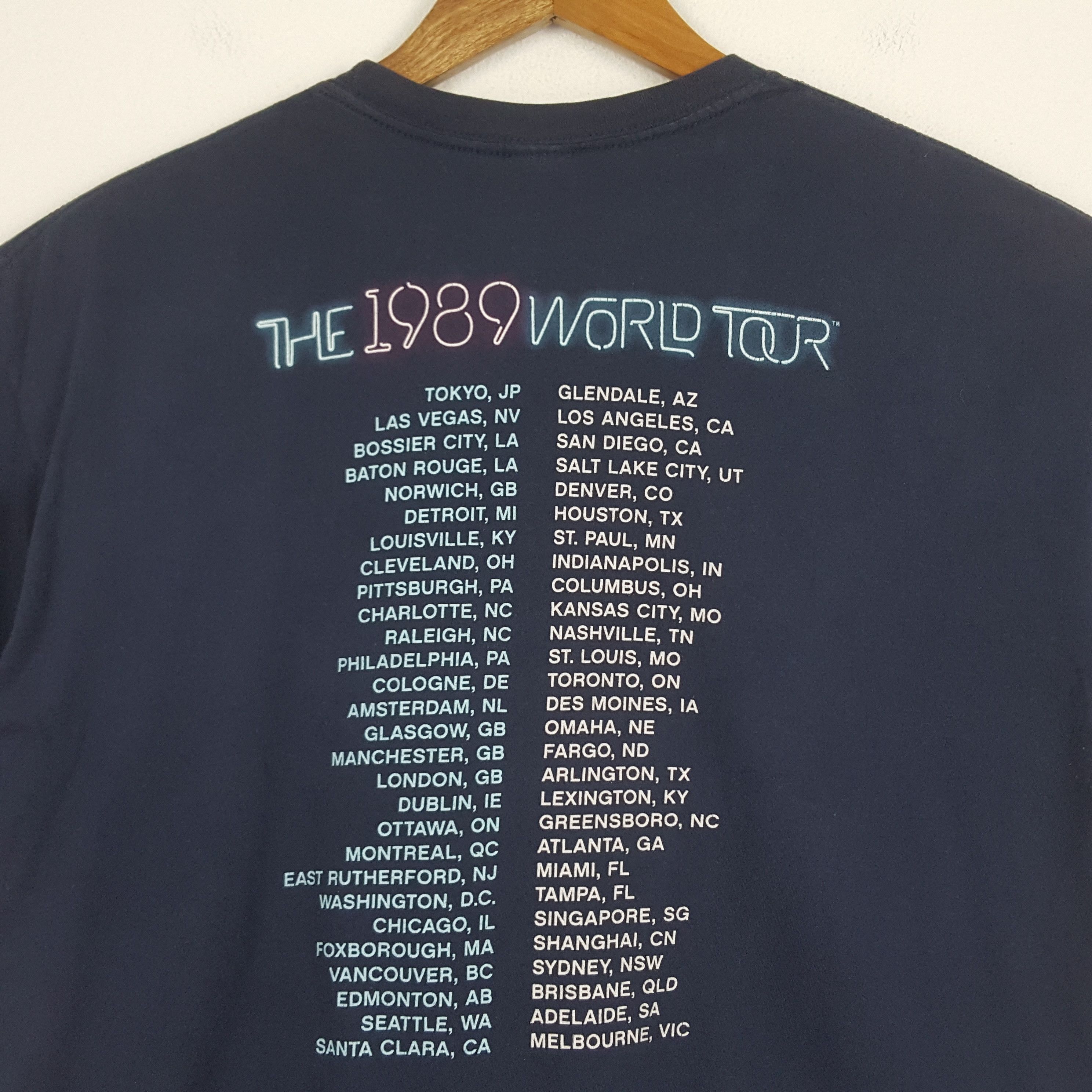Band Tees × Vintage Vintage TAYLOR SWIFT American Singer Songwriter Tour Tees Size US XL / EU 56 / 4 - 2 Thumbnail