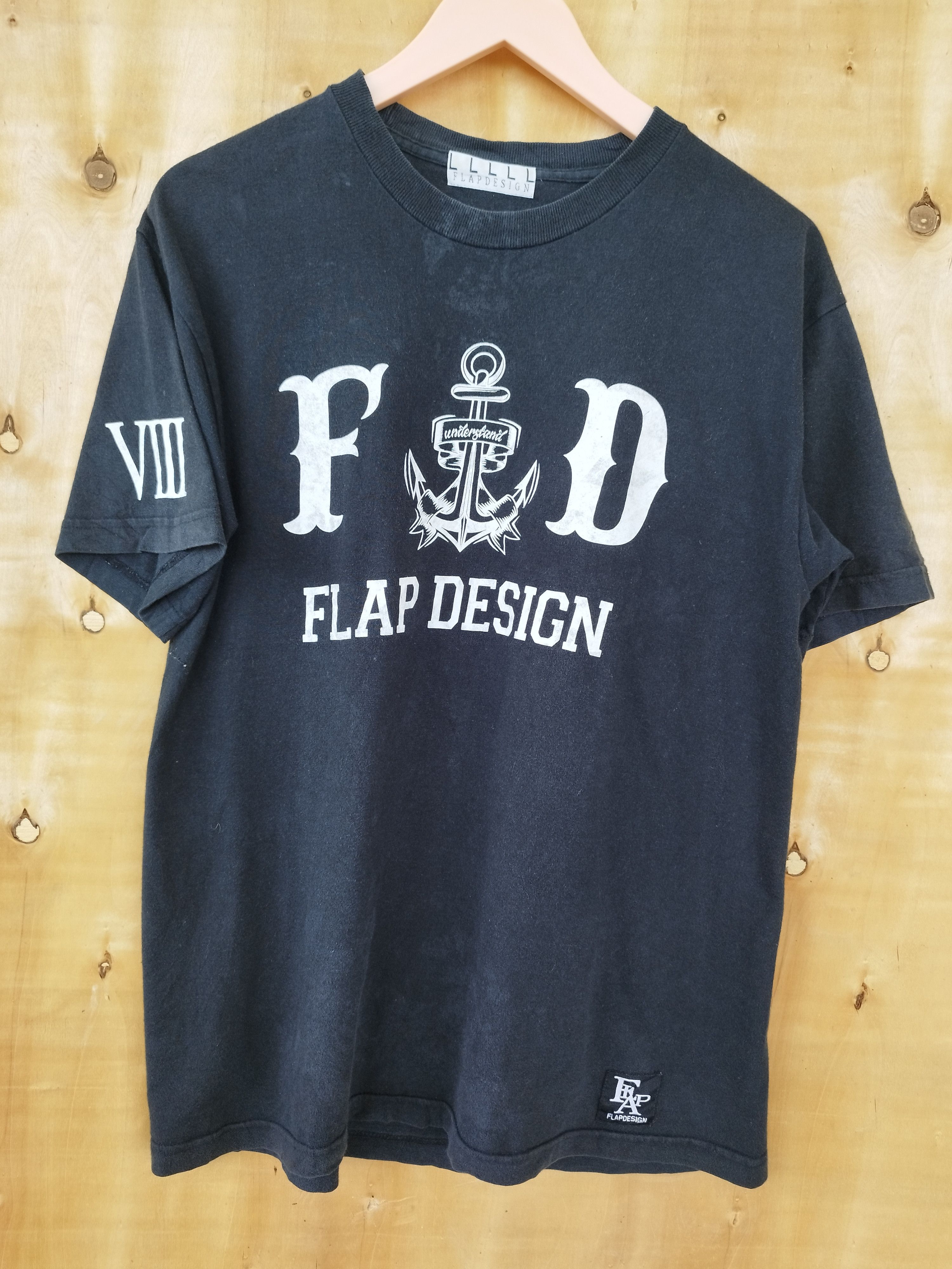 Designer Flap Design t shirt Size US M / EU 48-50 / 2 - 3 Thumbnail
