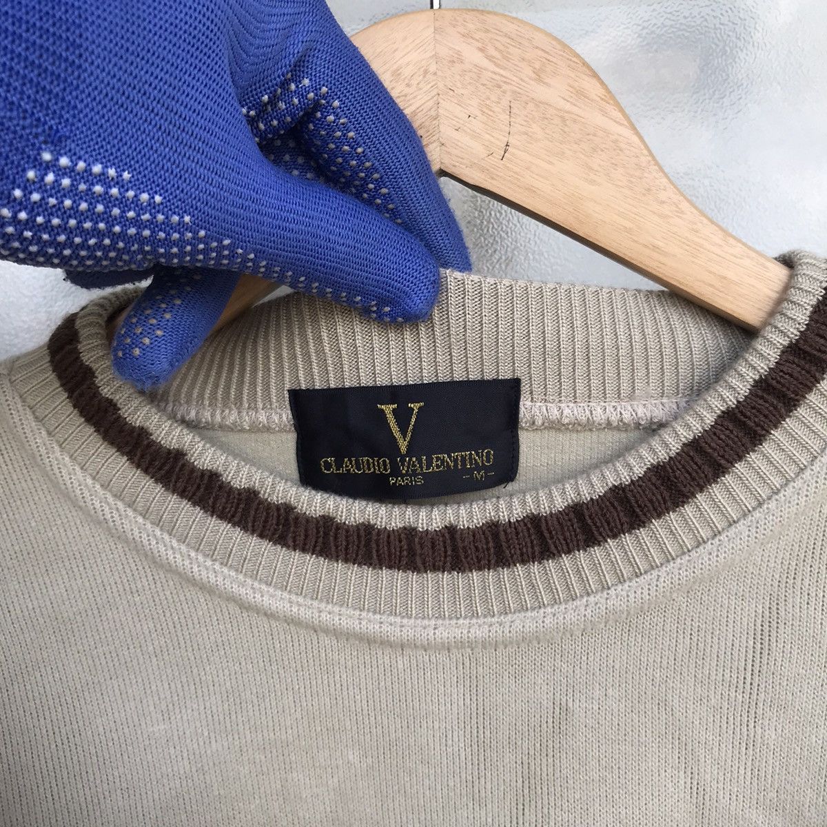 Japanese Brand Claudio Valentino Paris crewneck jumper sweat embroidered Size US M / EU 48-50 / 2 - 3 Thumbnail