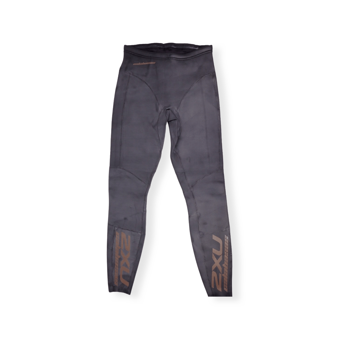 image of Yeezy Season 6 2Xu Neoprene Scuba Leggings M in Black, Men's (Size 28)