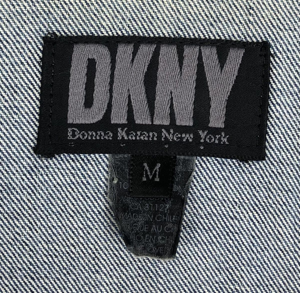 DKNY Vintage DKNY Denim Trucker Jacket Size US M / EU 48-50 / 2 - 16 Thumbnail
