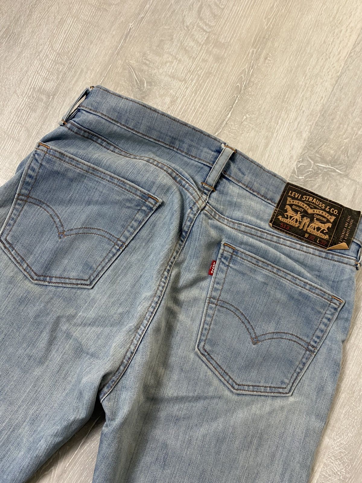 Levi's × Vintage Levi’s 513 vintage baby blue jeans black tab denim pants Size US 32 / EU 48 - 1 Thumbnail