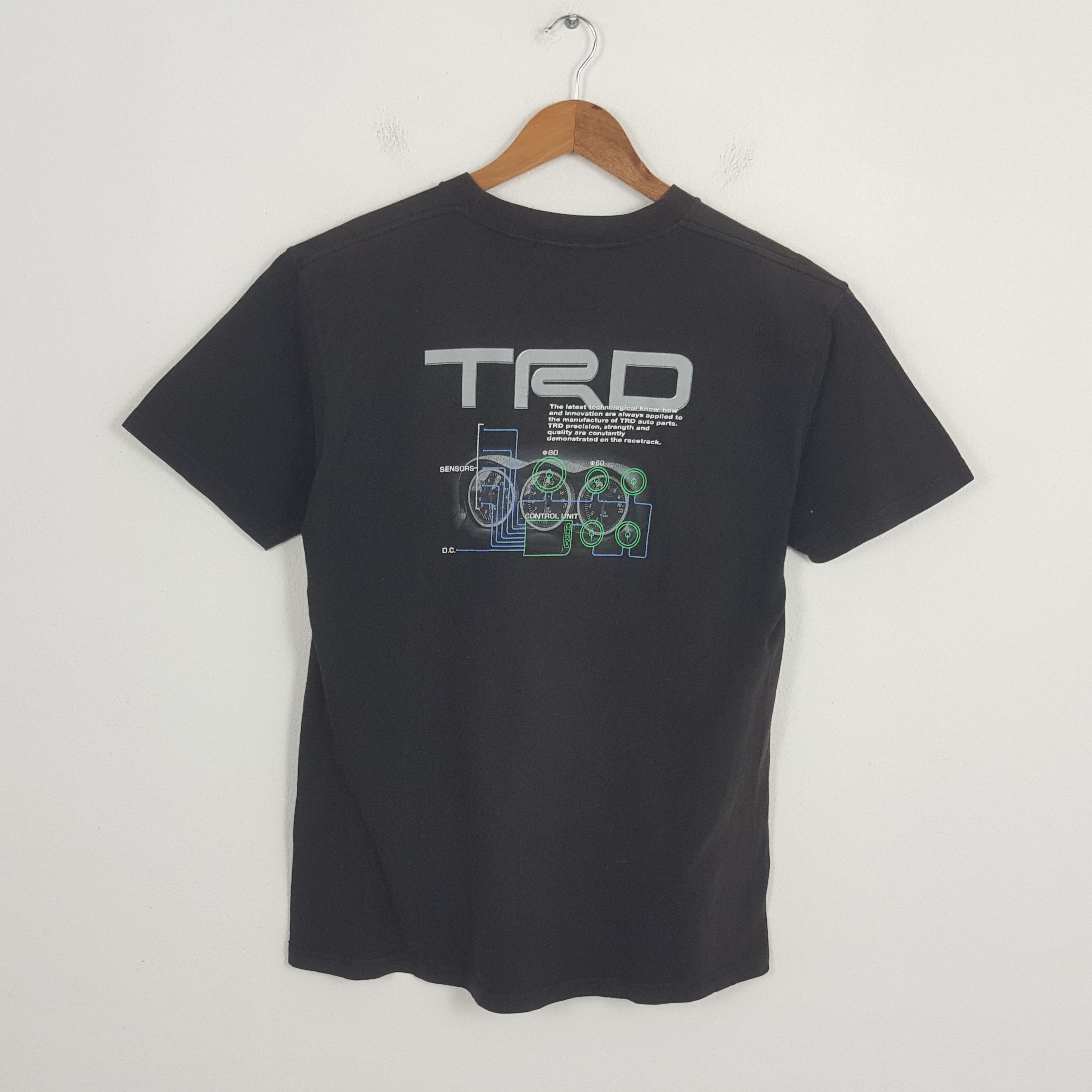 Japanese Brand Vintage Toyota TRD Japanese Racing Team T-Shirt Size US L / EU 52-54 / 3 - 1 Thumbnail