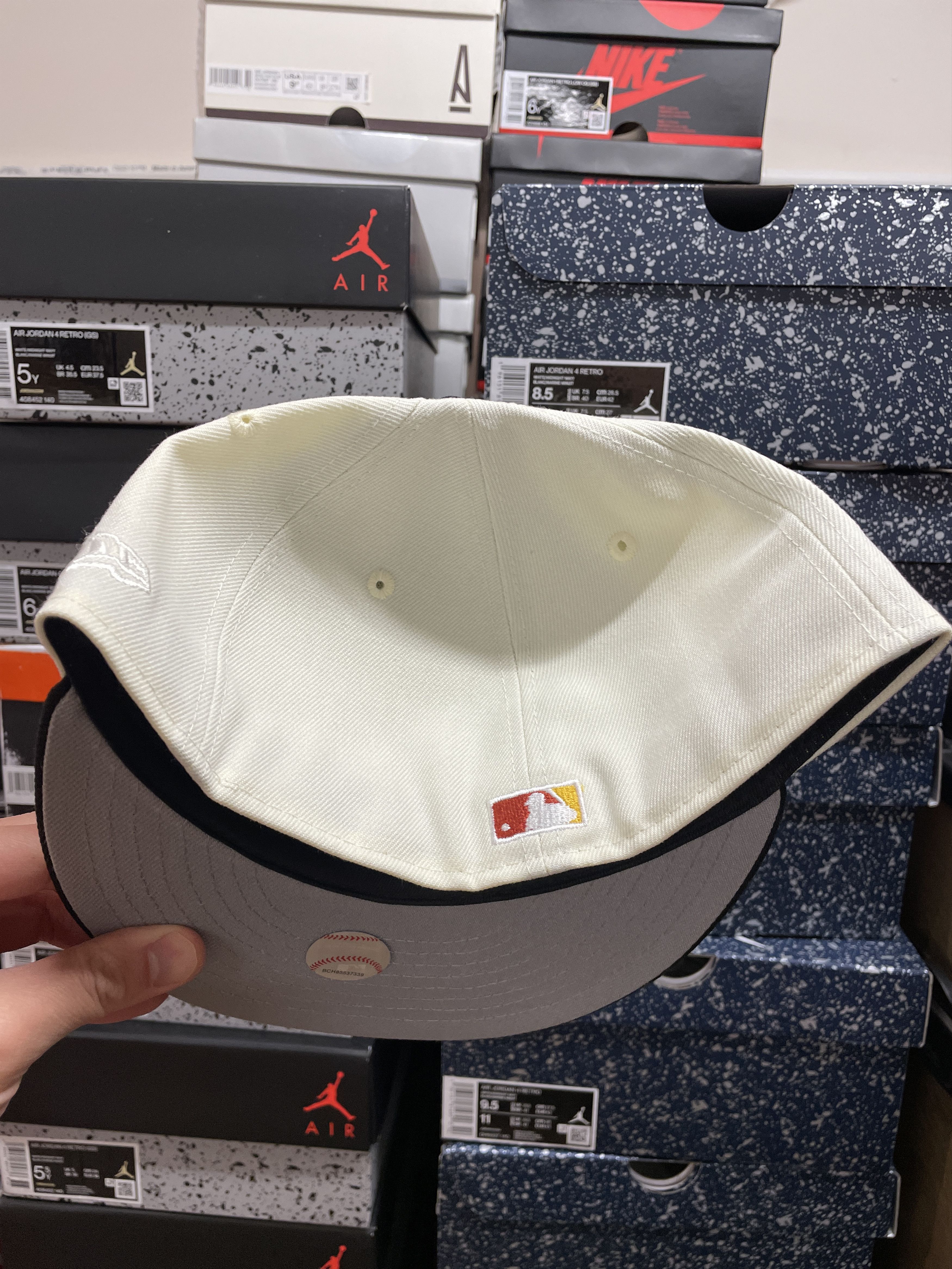 MLB × New Era 7 3/8 Pulp Fiction Los Angeles LA Dodgers 50th Jackie Size ONE SIZE - 5 Thumbnail