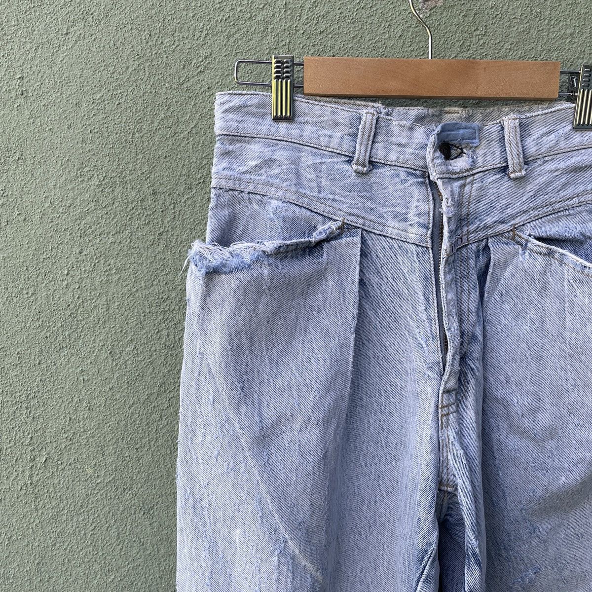 Japanese Brand Vintage FITTZ Distressed Faded Denim Pants Size US 27 - 3 Thumbnail