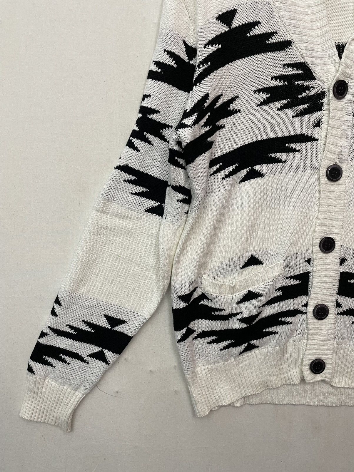 Aran Isles Knitwear Vintage🔥 BLING LEADA NAVAJO style Cardigan Knitwear RARE!! Size US M / EU 48-50 / 2 - 3 Thumbnail