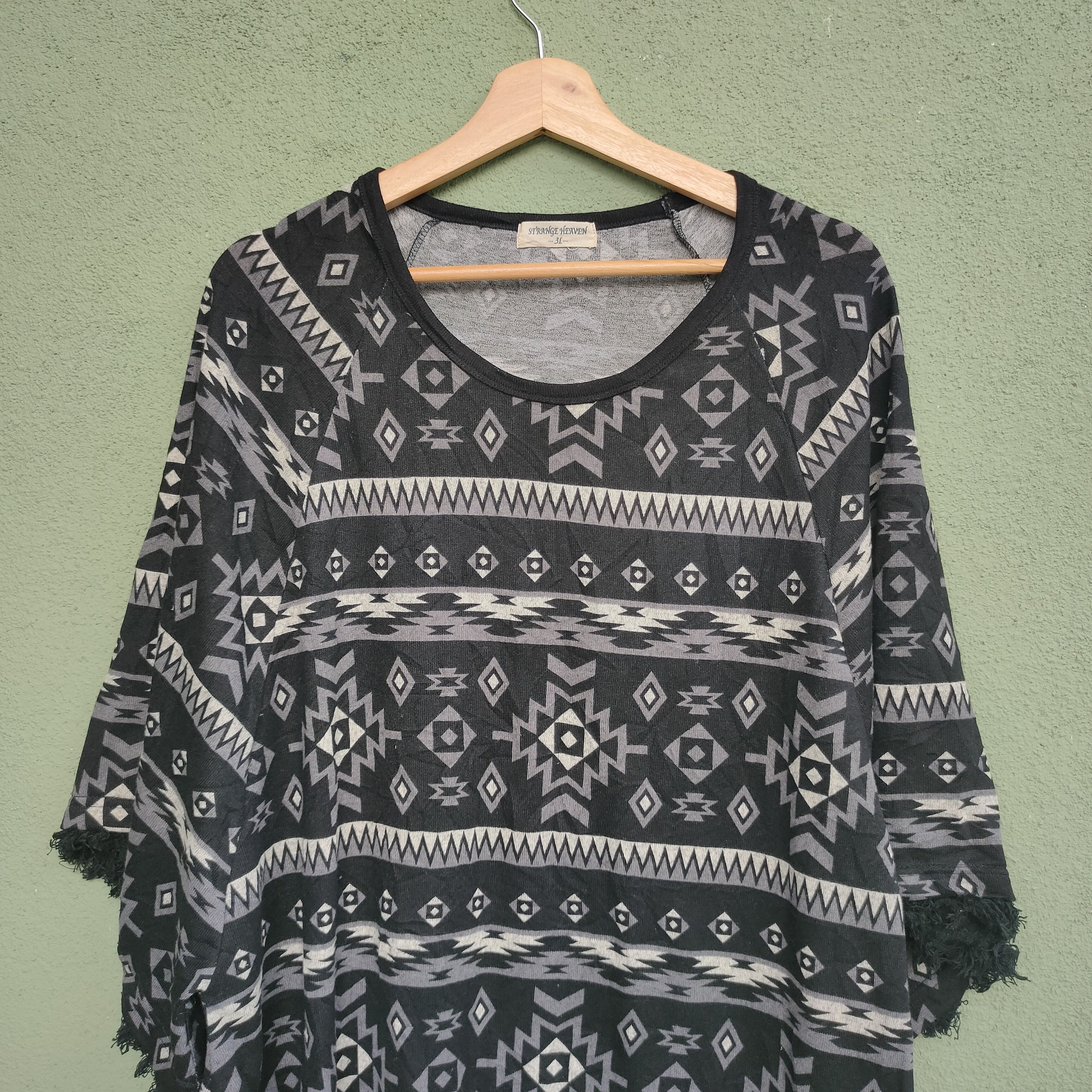 Japanese Brand Vintage Strange Heaven Navajo Style Blouse Tee Size US XL / EU 56 / 4 - 4 Thumbnail