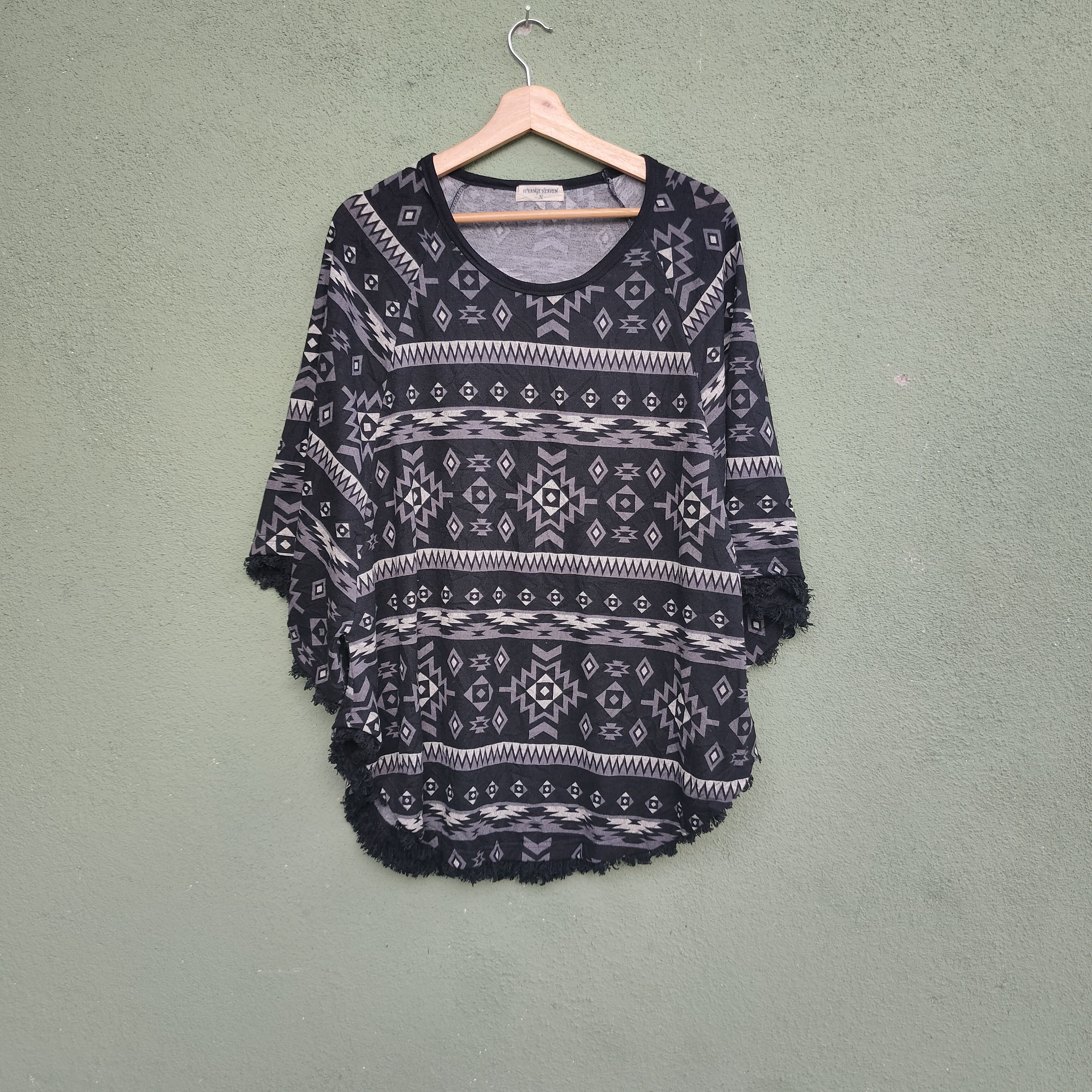 Japanese Brand Vintage Strange Heaven Navajo Style Blouse Tee Size US XL / EU 56 / 4 - 1 Thumbnail