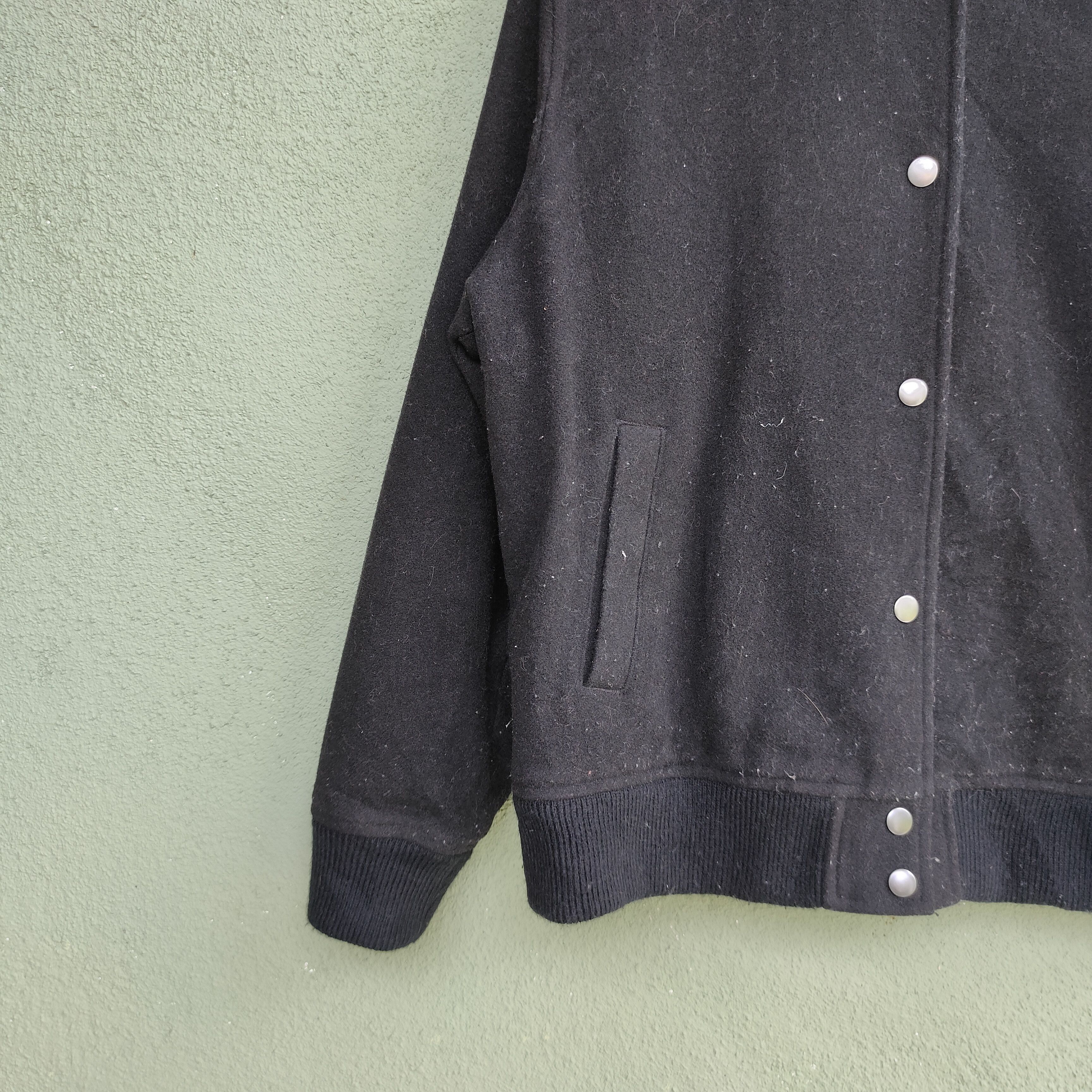 Japanese Brand Vintage Japanese Black Buttons Ups Varsity Jacket Size US M / EU 48-50 / 2 - 5 Thumbnail