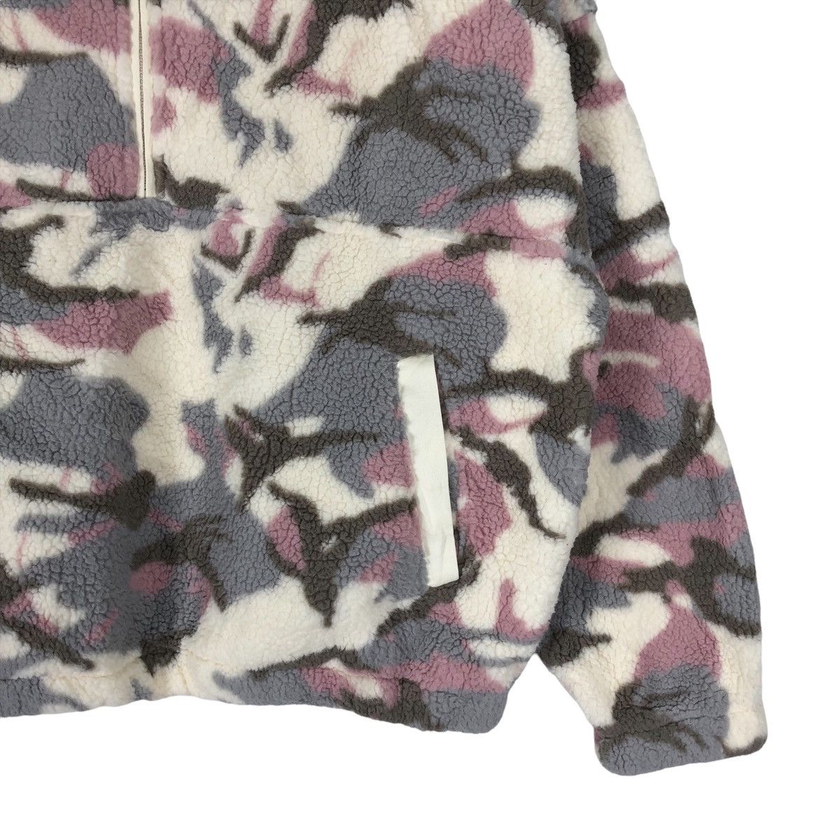 Gap 🔥GAP CAMOUFLAGED DEEP PILE HOODIE JACKET Size US S / EU 44-46 / 1 - 4 Thumbnail