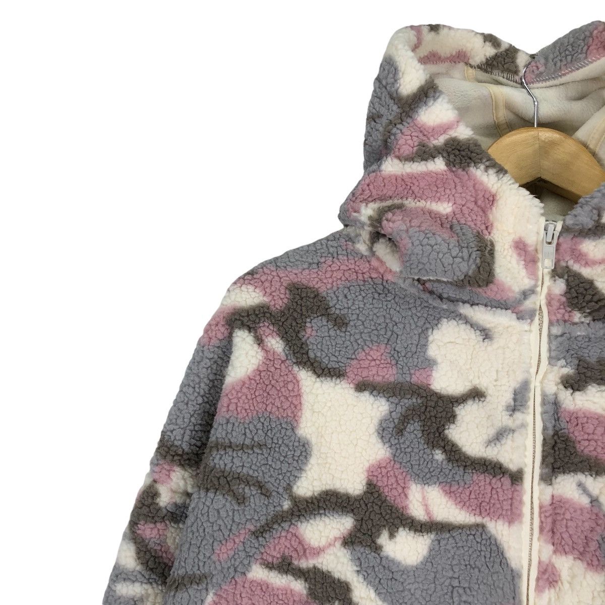 Gap 🔥GAP CAMOUFLAGED DEEP PILE HOODIE JACKET Size US S / EU 44-46 / 1 - 5 Thumbnail