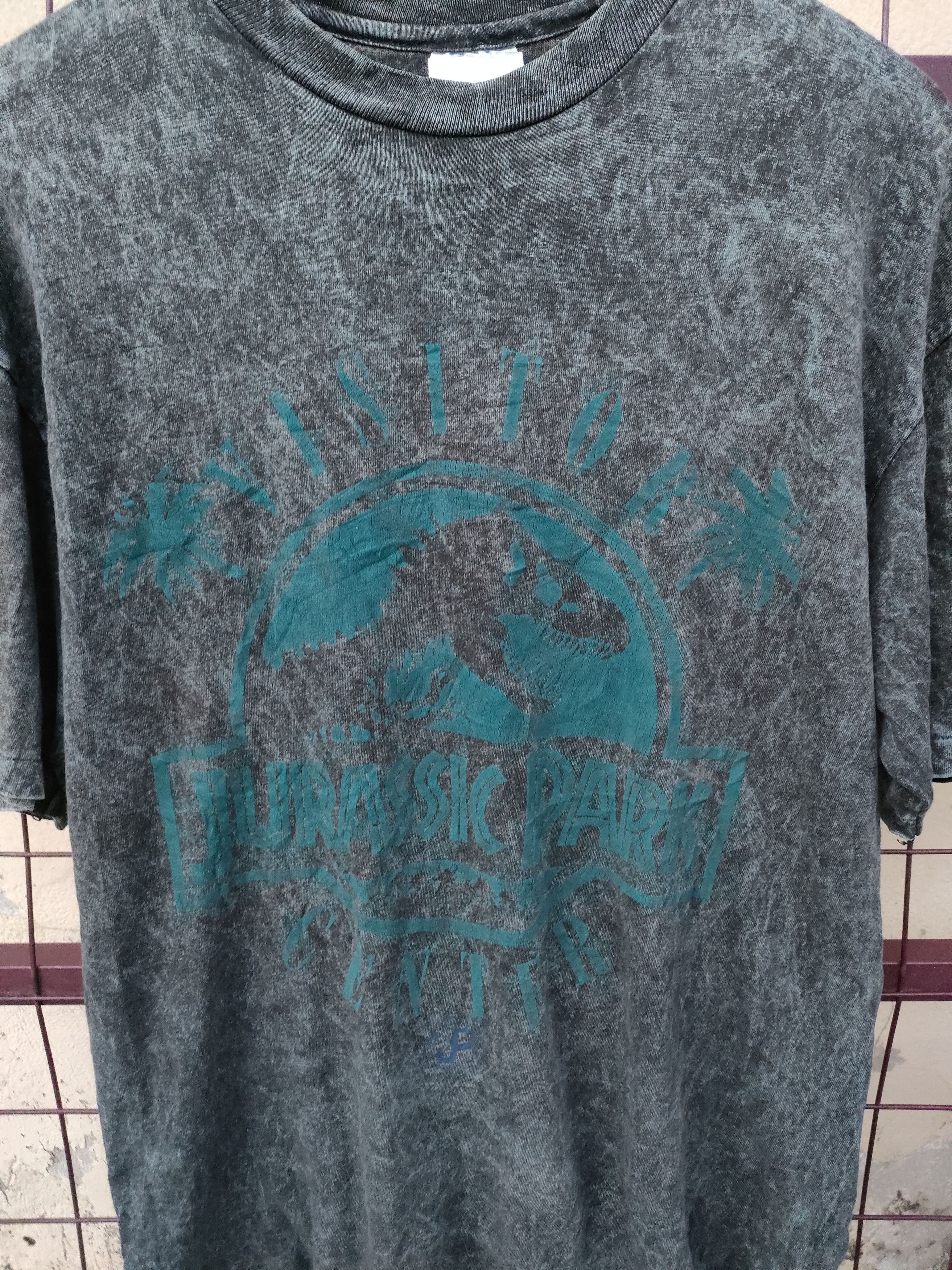 Vintage Vintage Jurassic Park t-shirt Size US L / EU 52-54 / 3 - 7 Thumbnail
