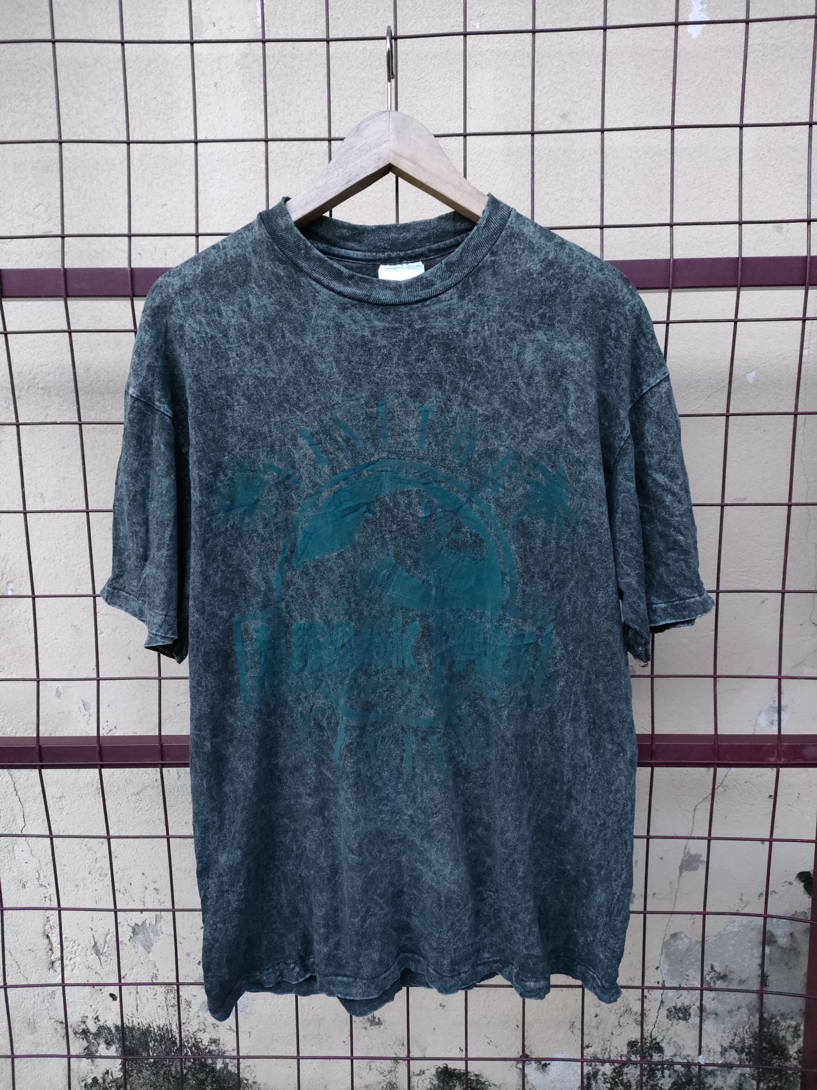 Vintage Vintage Jurassic Park t-shirt Size US L / EU 52-54 / 3 - 1 Thumbnail