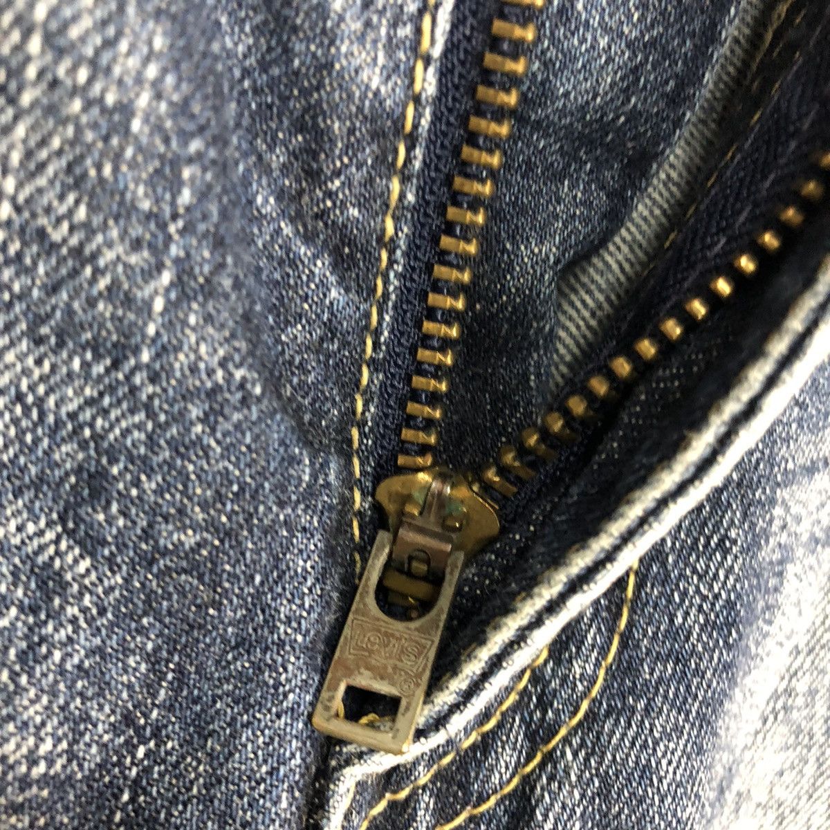 Levi's 504 Levis Strauss Blue Denim Jeans Pants #4622 Size US 31 - 6 Thumbnail