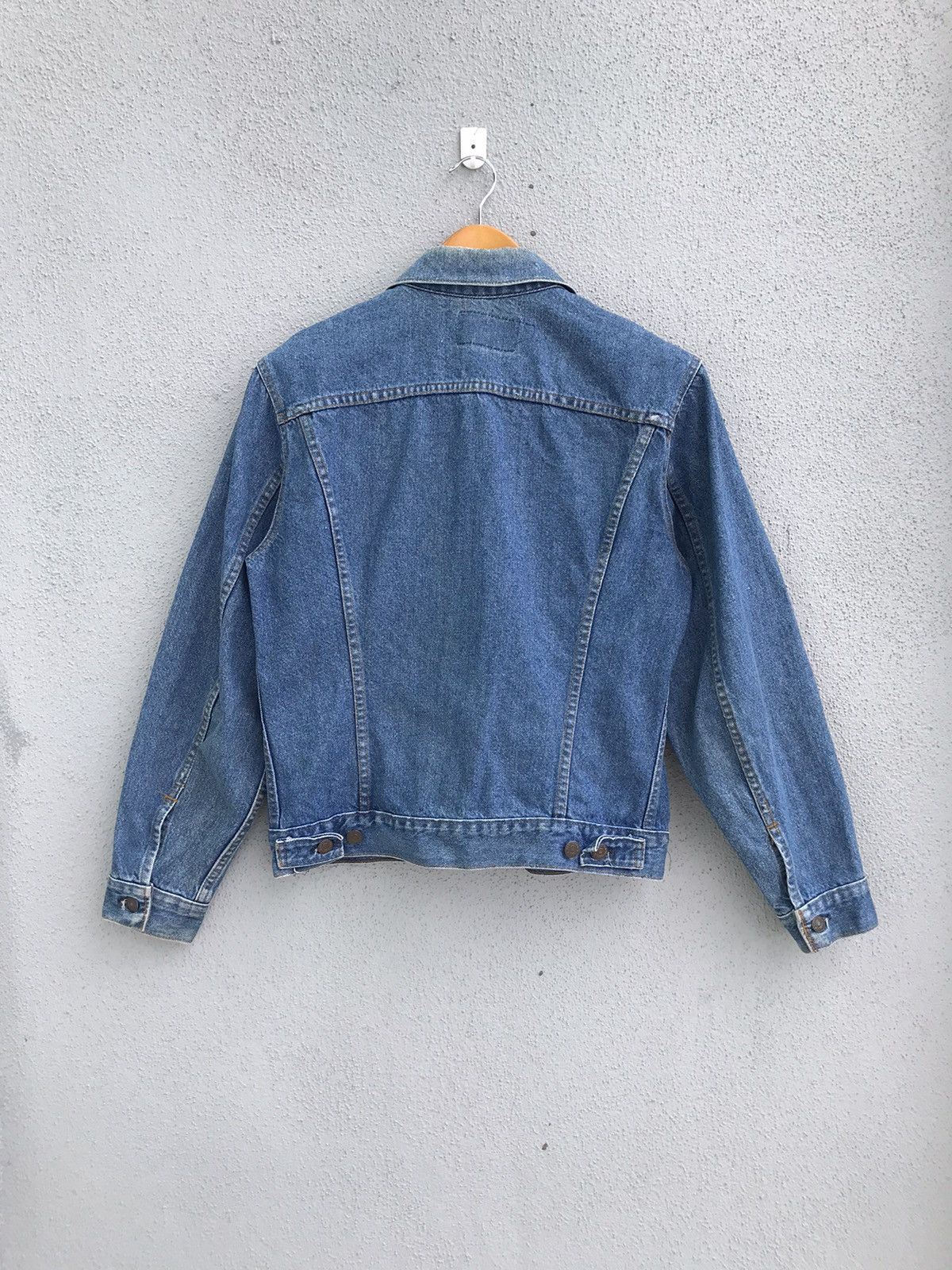 Levi's Vintage Clothing Vintage Levi’s 70505 Denim Trucker Jacket Button #52 Size US M / EU 48-50 / 2 - 8 Thumbnail