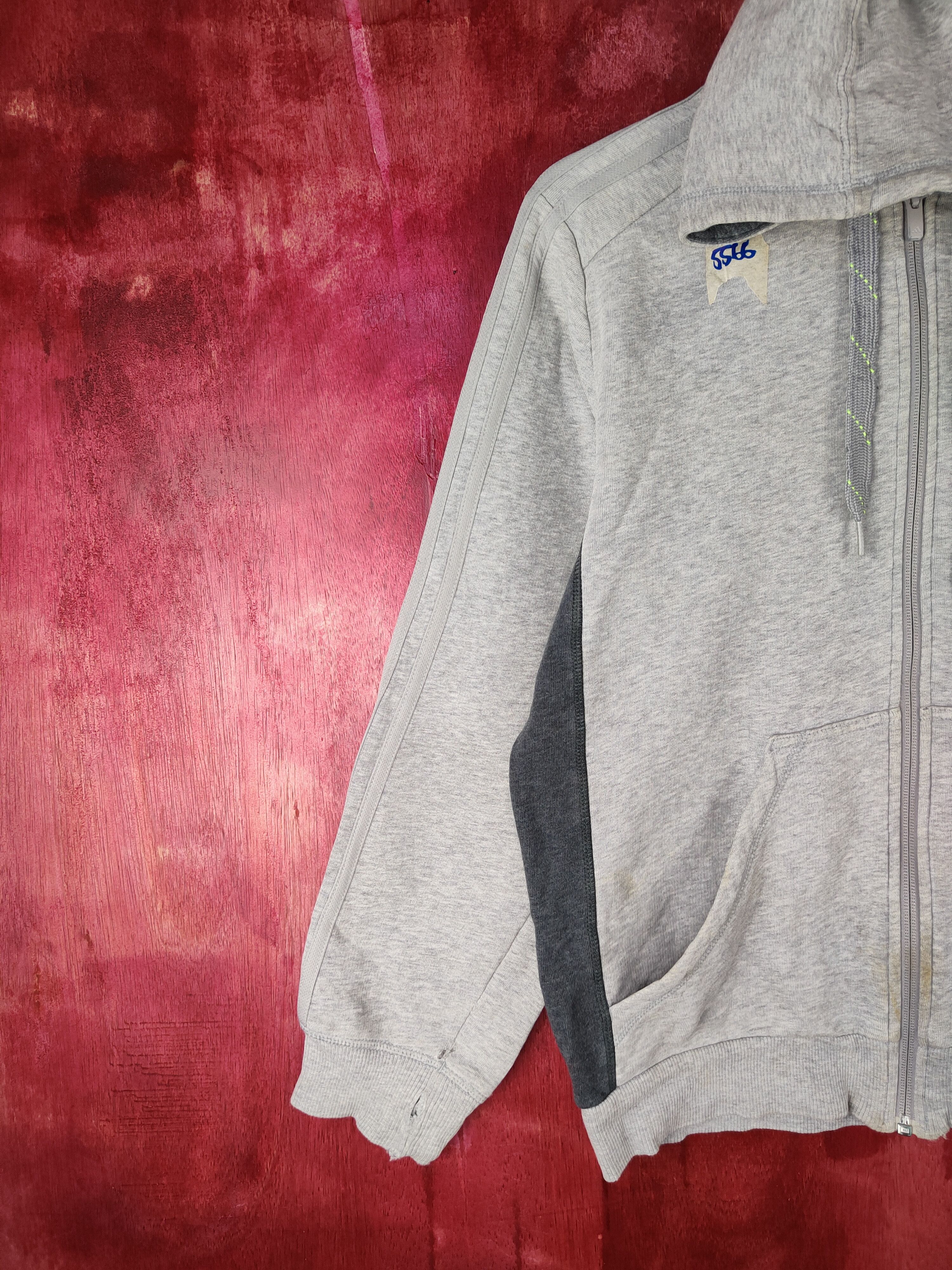Adidas Adidas Gray Hoodie Sweater sportwear #S595 Size US L / EU 52-54 / 3 - 3 Thumbnail