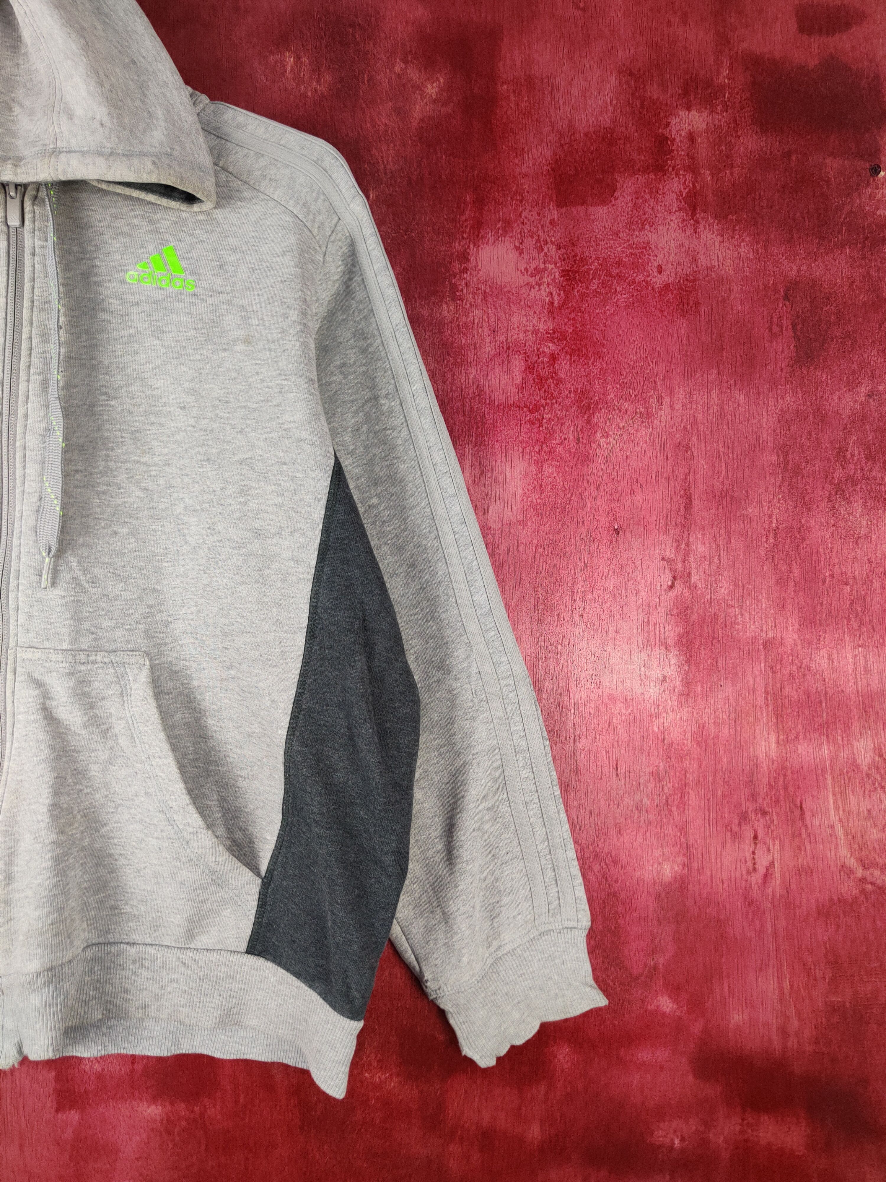 Adidas Adidas Gray Hoodie Sweater sportwear #S595 Size US L / EU 52-54 / 3 - 5 Thumbnail