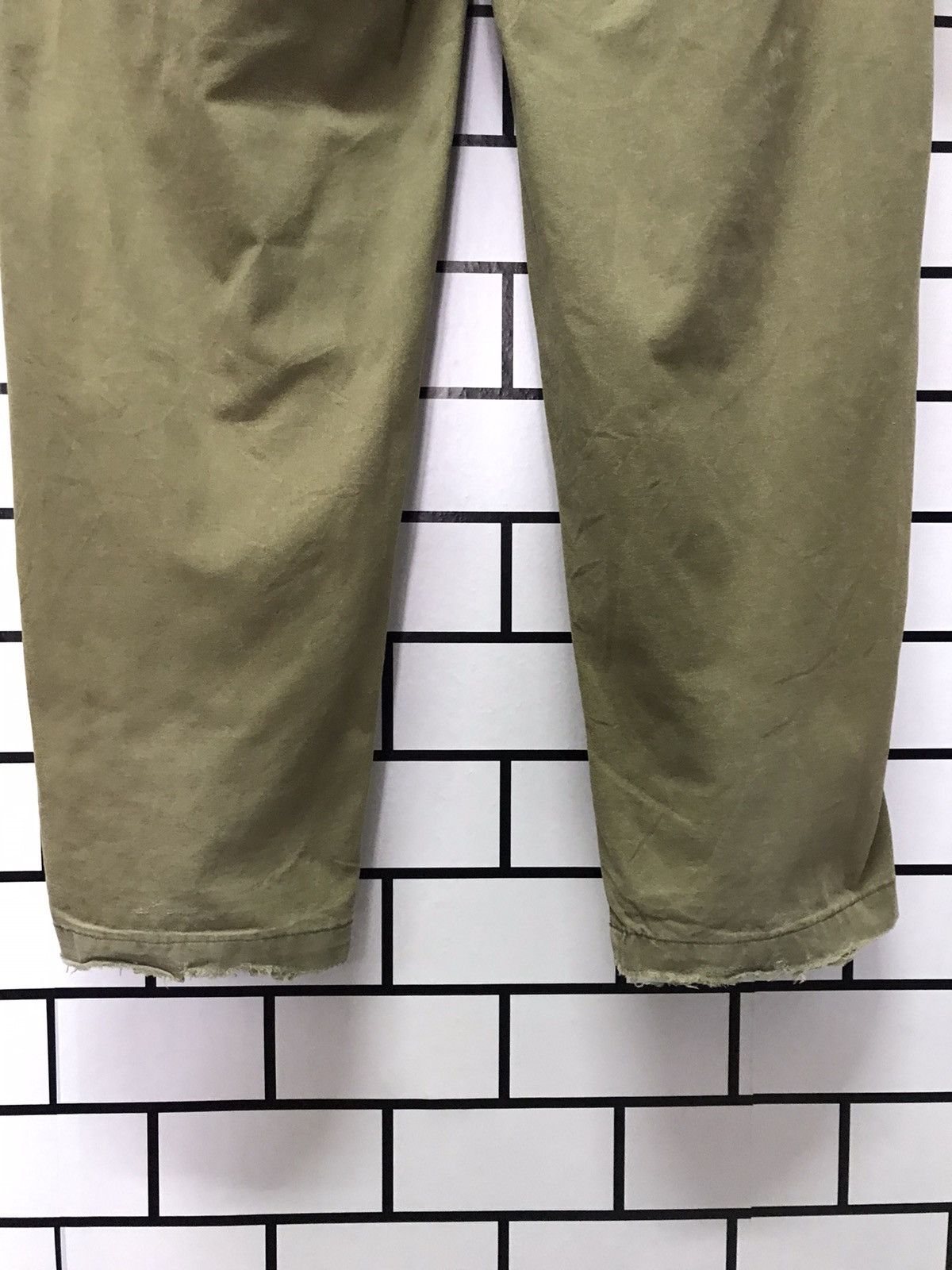 Karl Kani × Vintage Vintage Kani Faded Olive Cargos Big Pocket Baggy Loose Fit Size US 34 / EU 50 - 12 Thumbnail