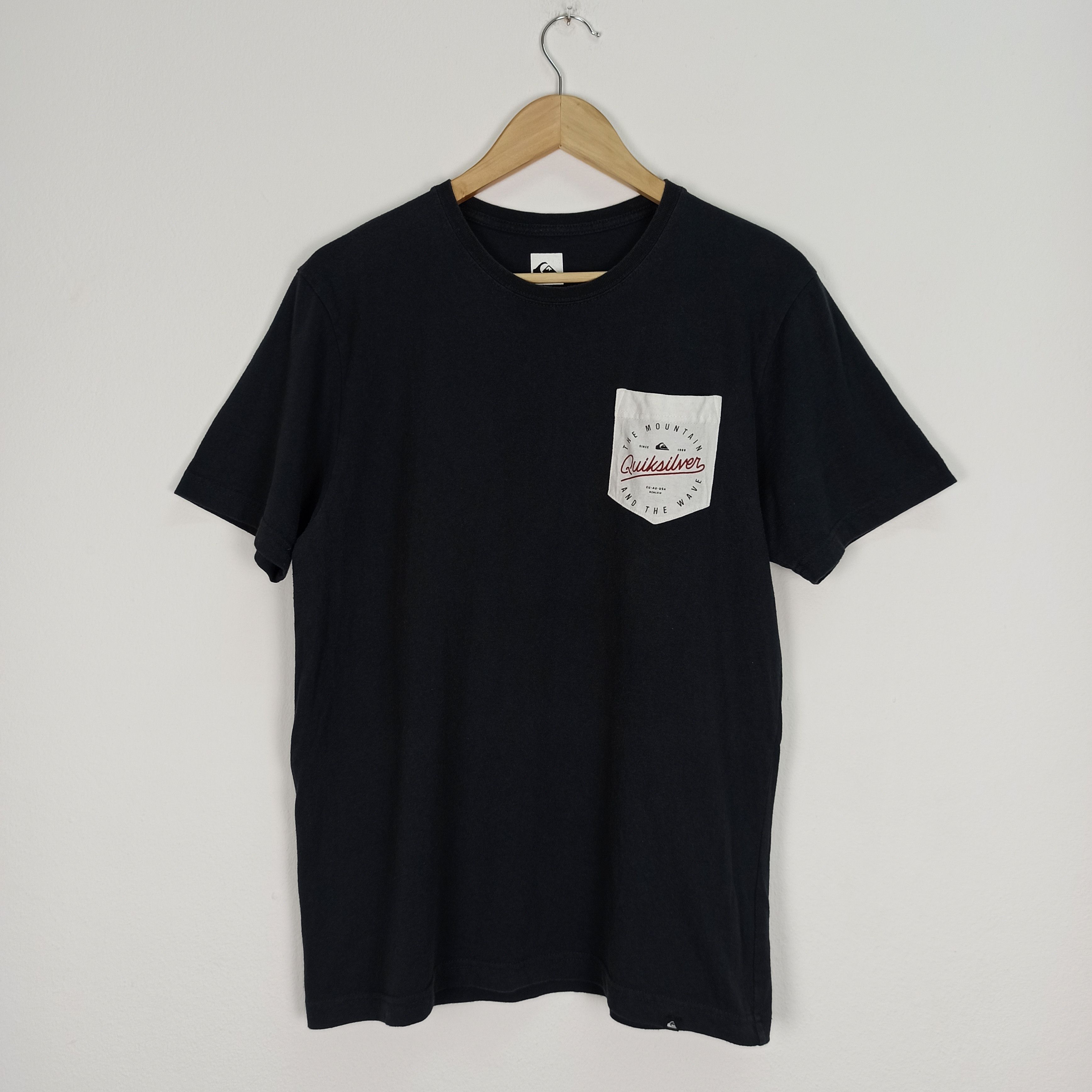 Quiksilver Rare Quiksilver Single pocket Big Logo Tshirt Size US L / EU 52-54 / 3 - 4 Thumbnail